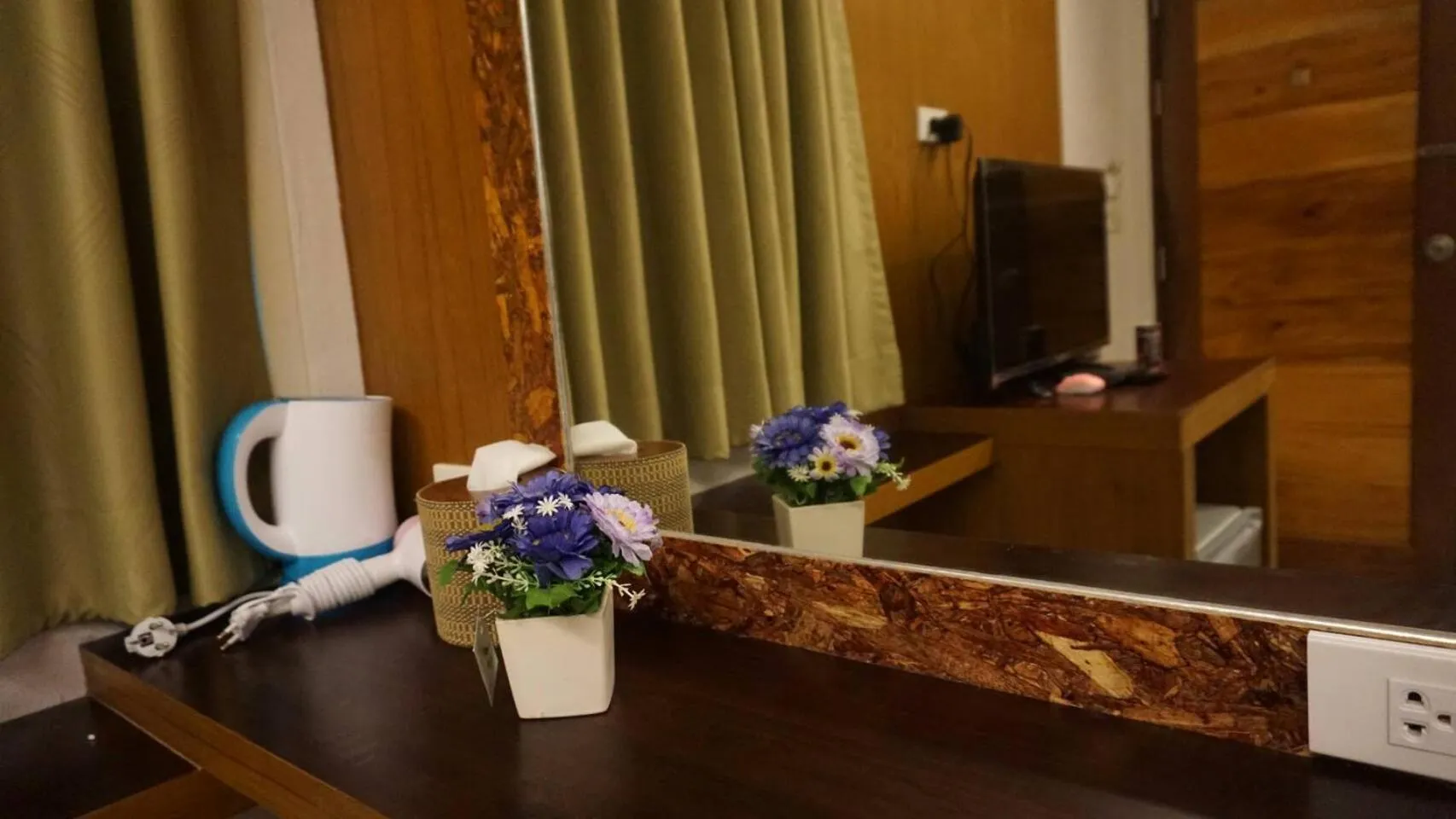 hair dresser in The Peace Tara House