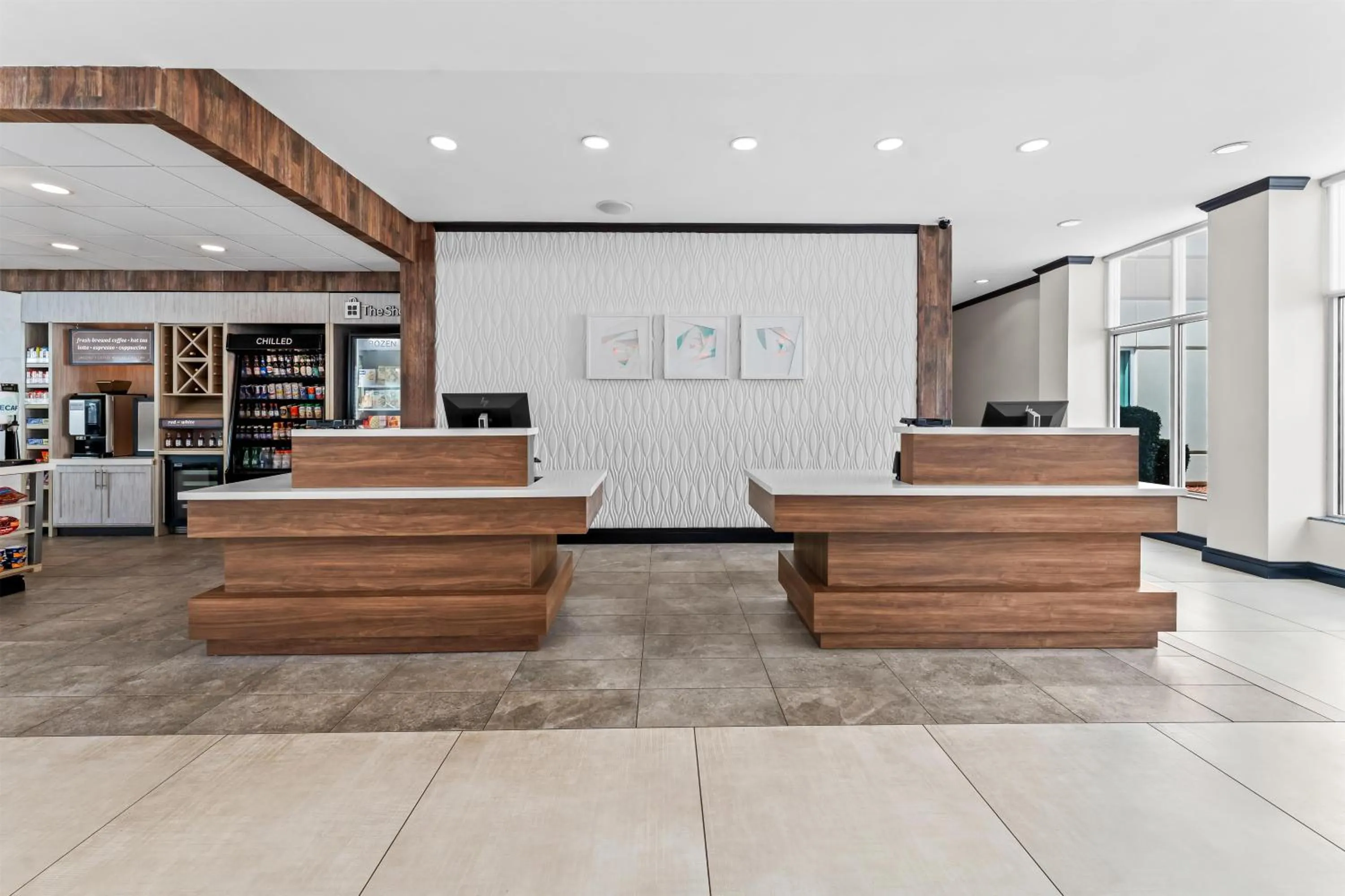 Lobby or reception in Hilton Garden Inn Warner Robins