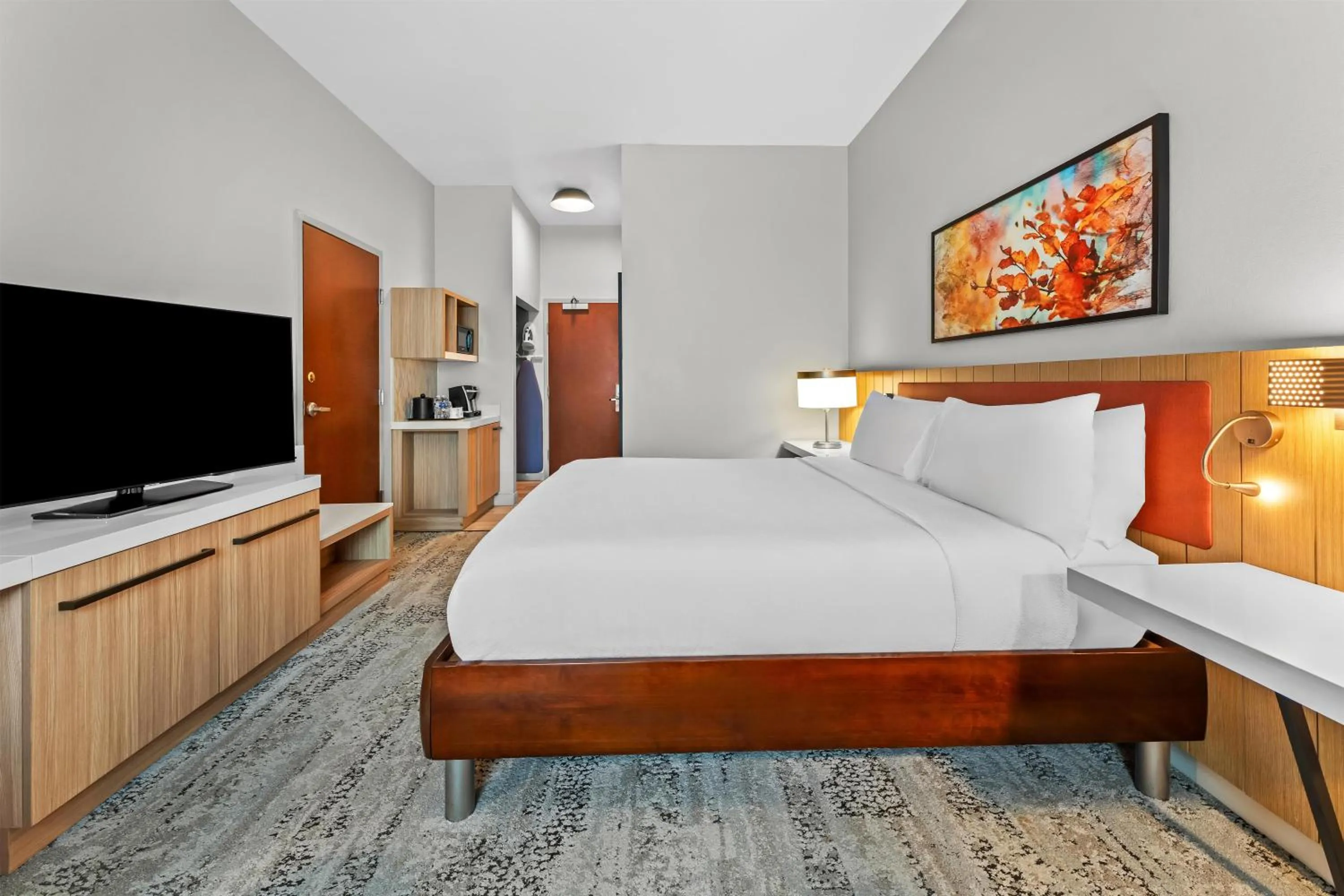 Bed in Hilton Garden Inn Warner Robins