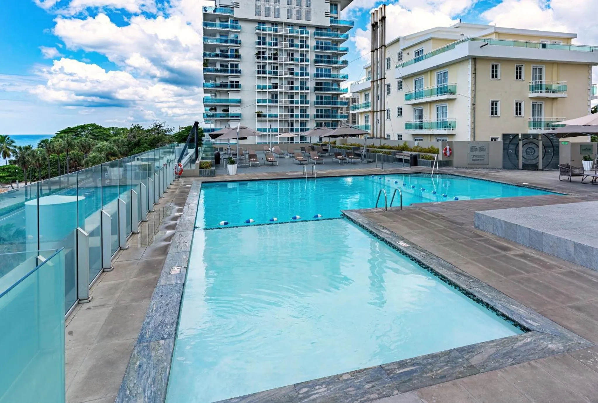 Swimming pool in Crowne Plaza Santo Domingo by IHG