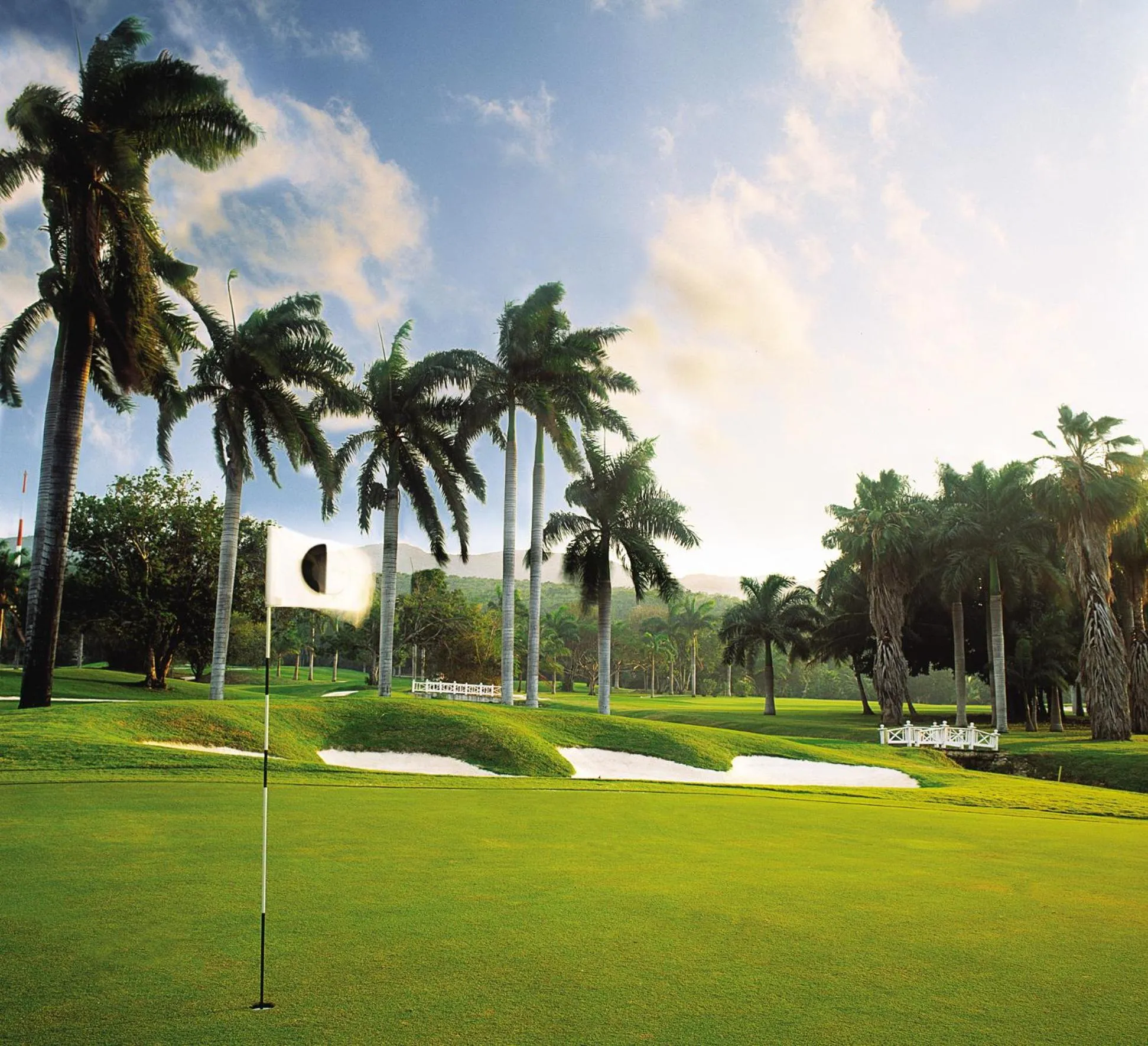 Golfcourse in Half Moon