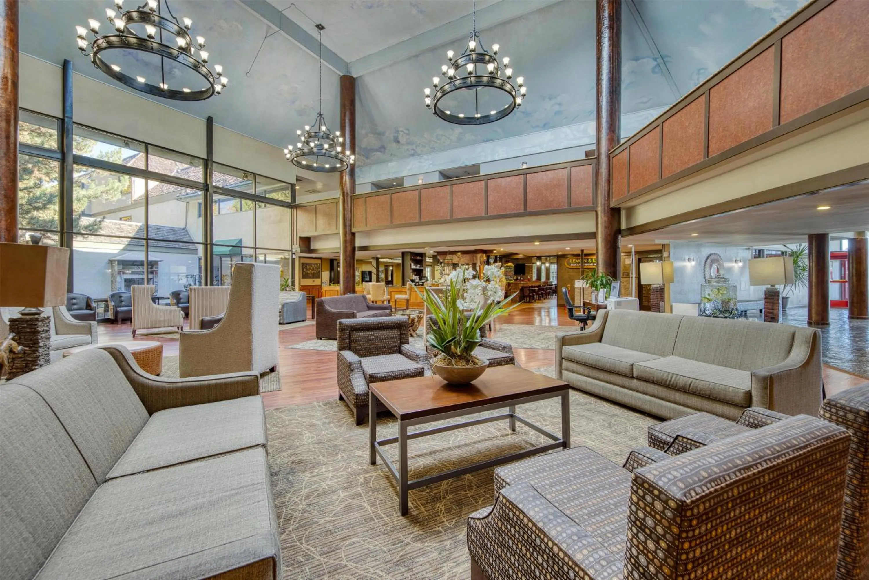 Lobby or reception in SureStay Plus Hotel by Best Western Reno Airport