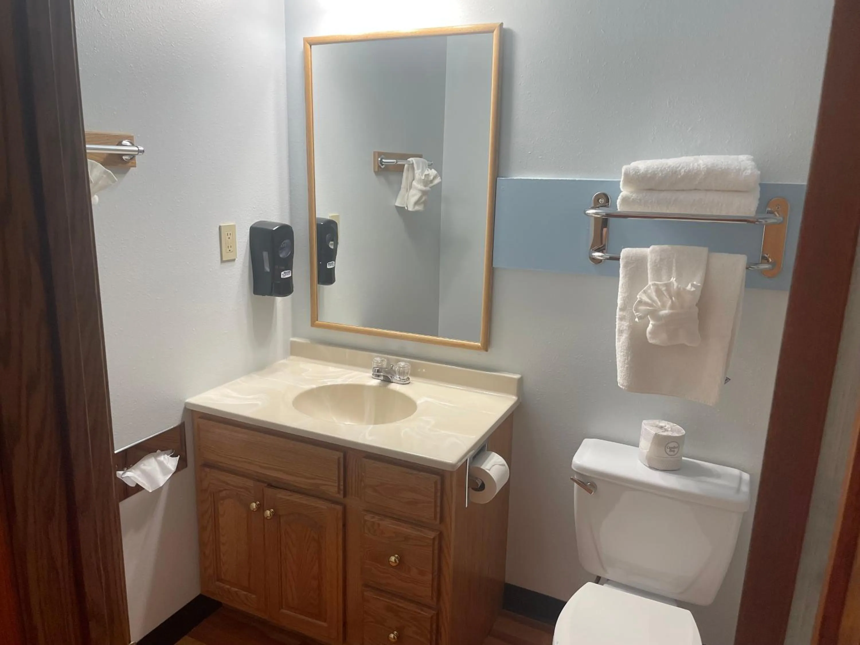 Bathroom in Rocker Inn