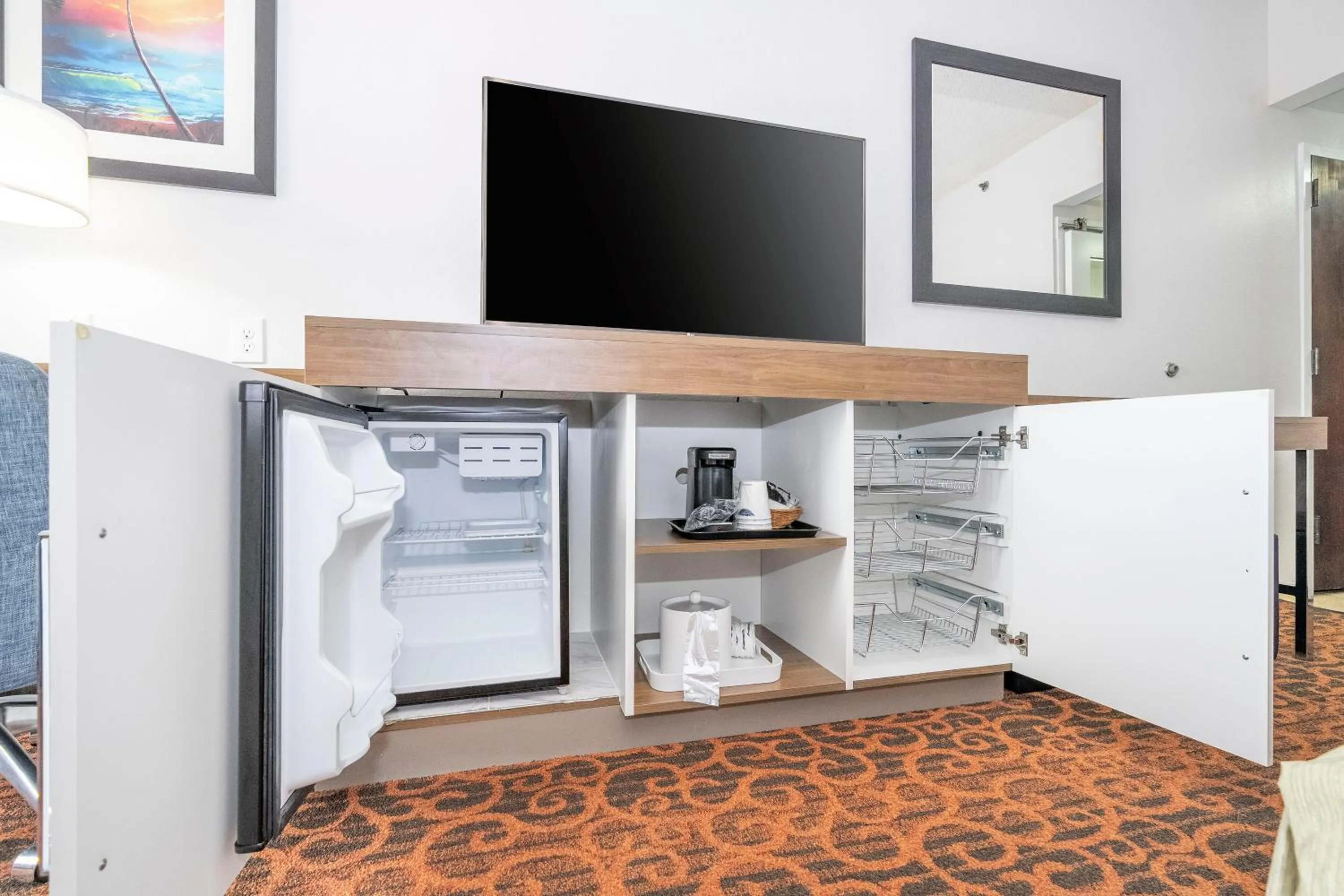 Bedroom in Hampton Inn by Hilton Spring Hill