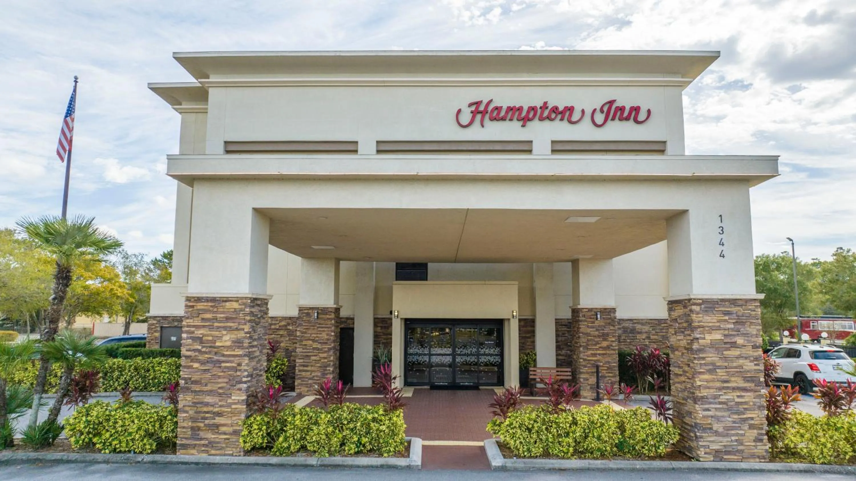 Property building in Hampton Inn by Hilton Spring Hill