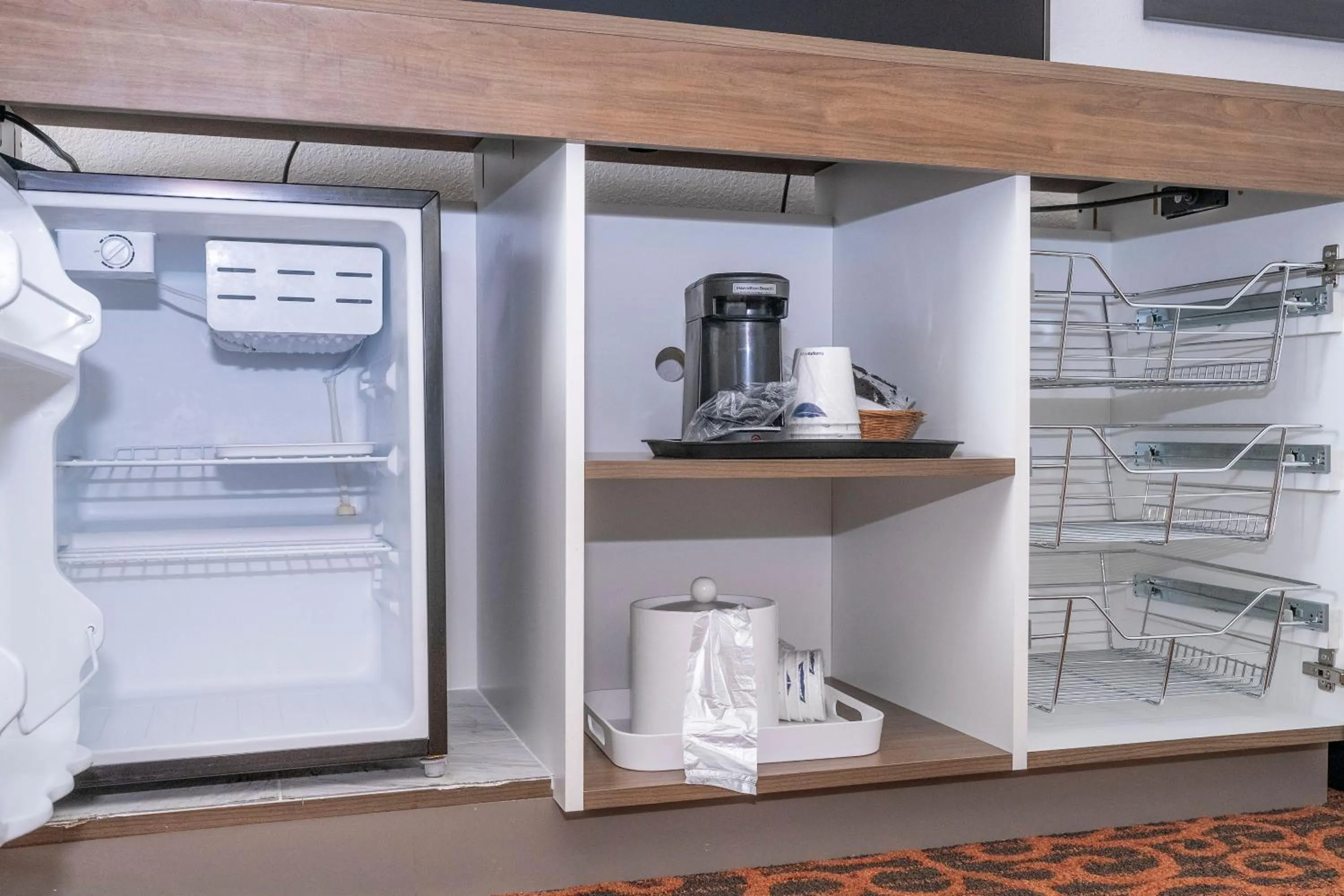 Bedroom in Hampton Inn by Hilton Spring Hill