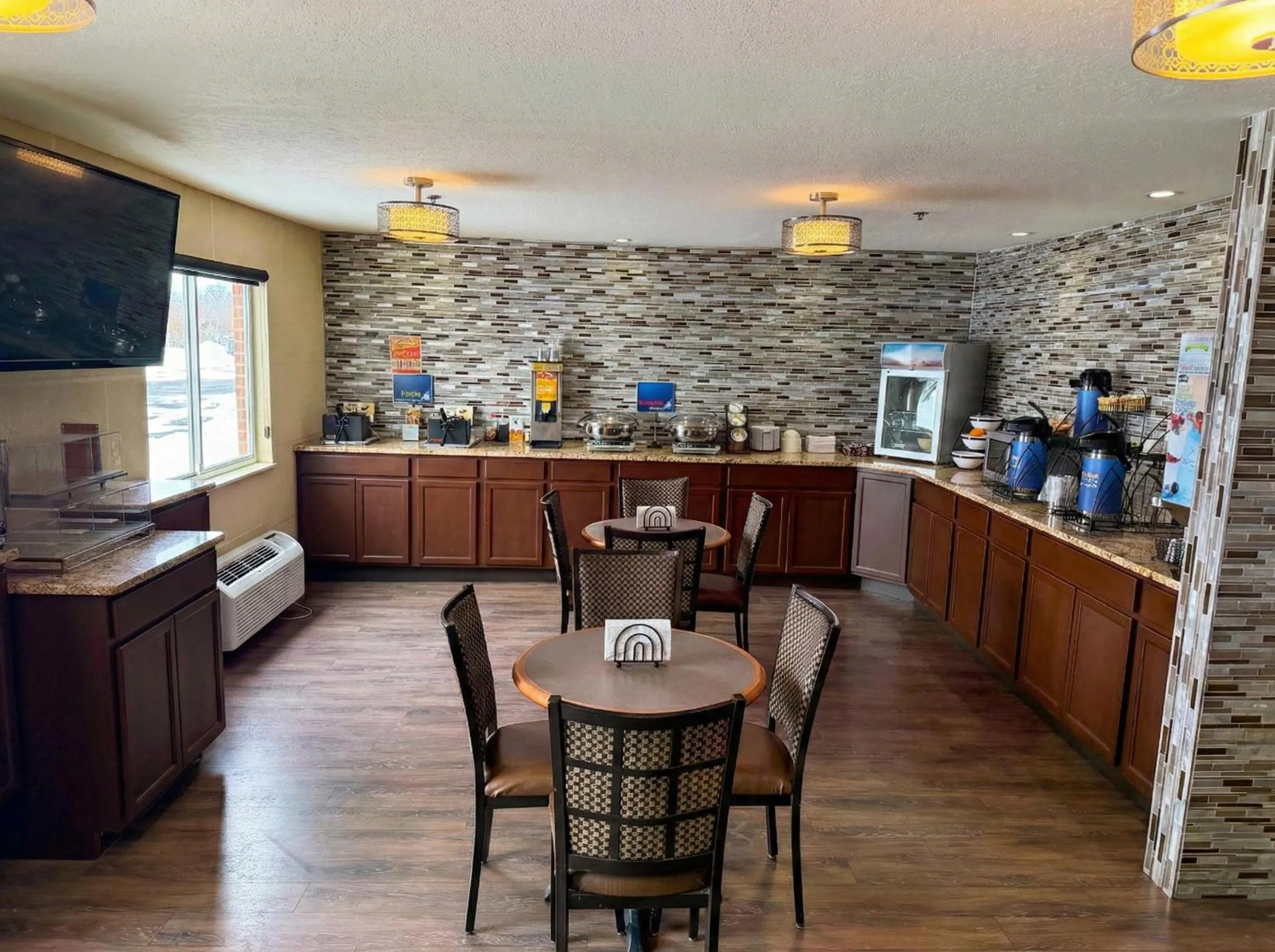 Breakfast in Best Western Norwalk