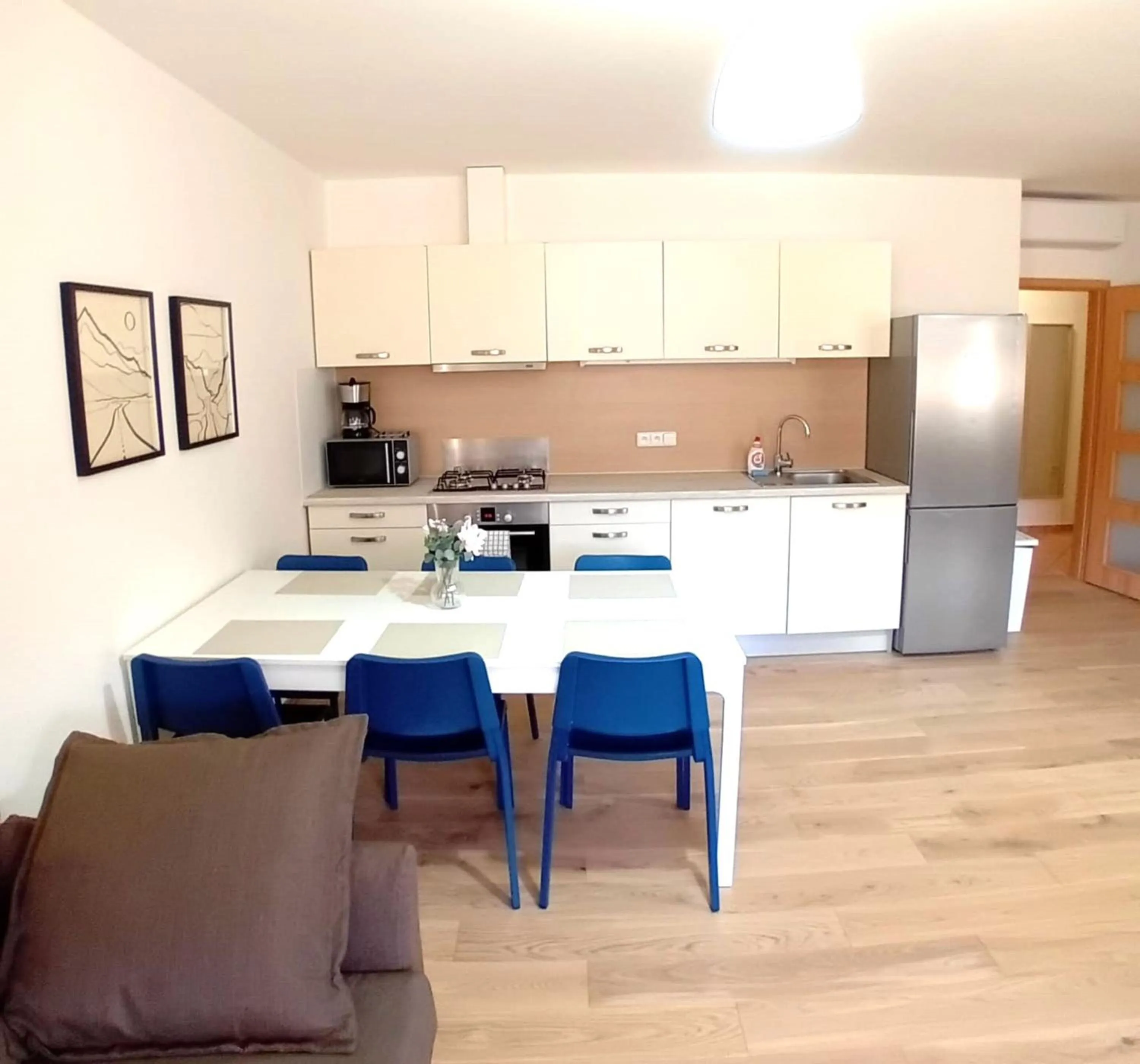 City Castle Aparthotel