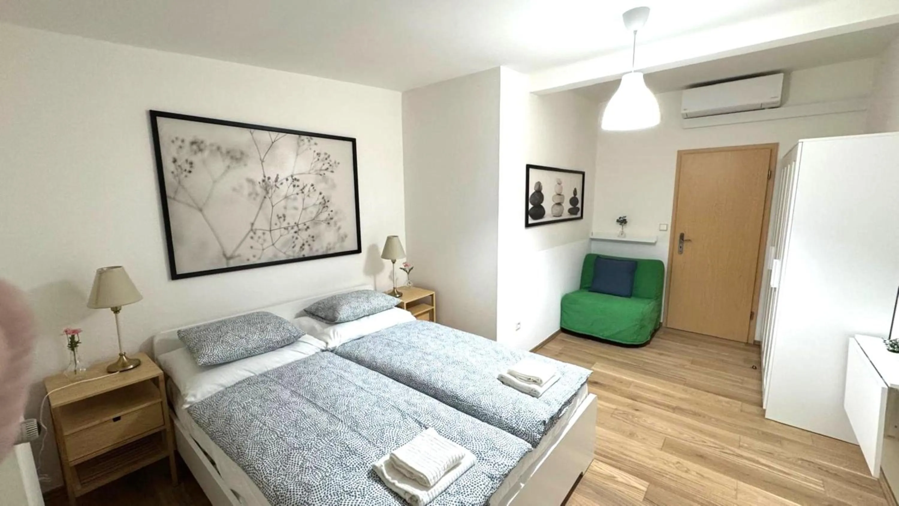 Bed in City Castle Aparthotel