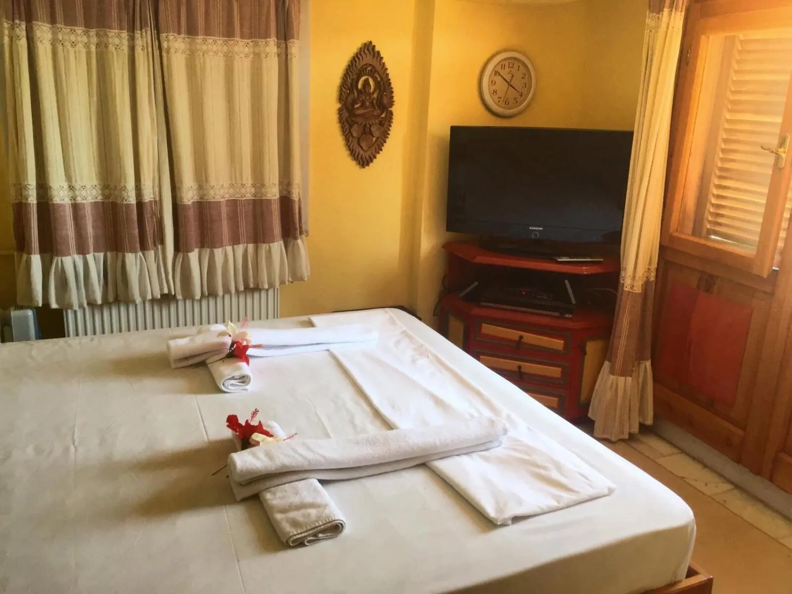 Bedroom, Bed in Villa Symbola