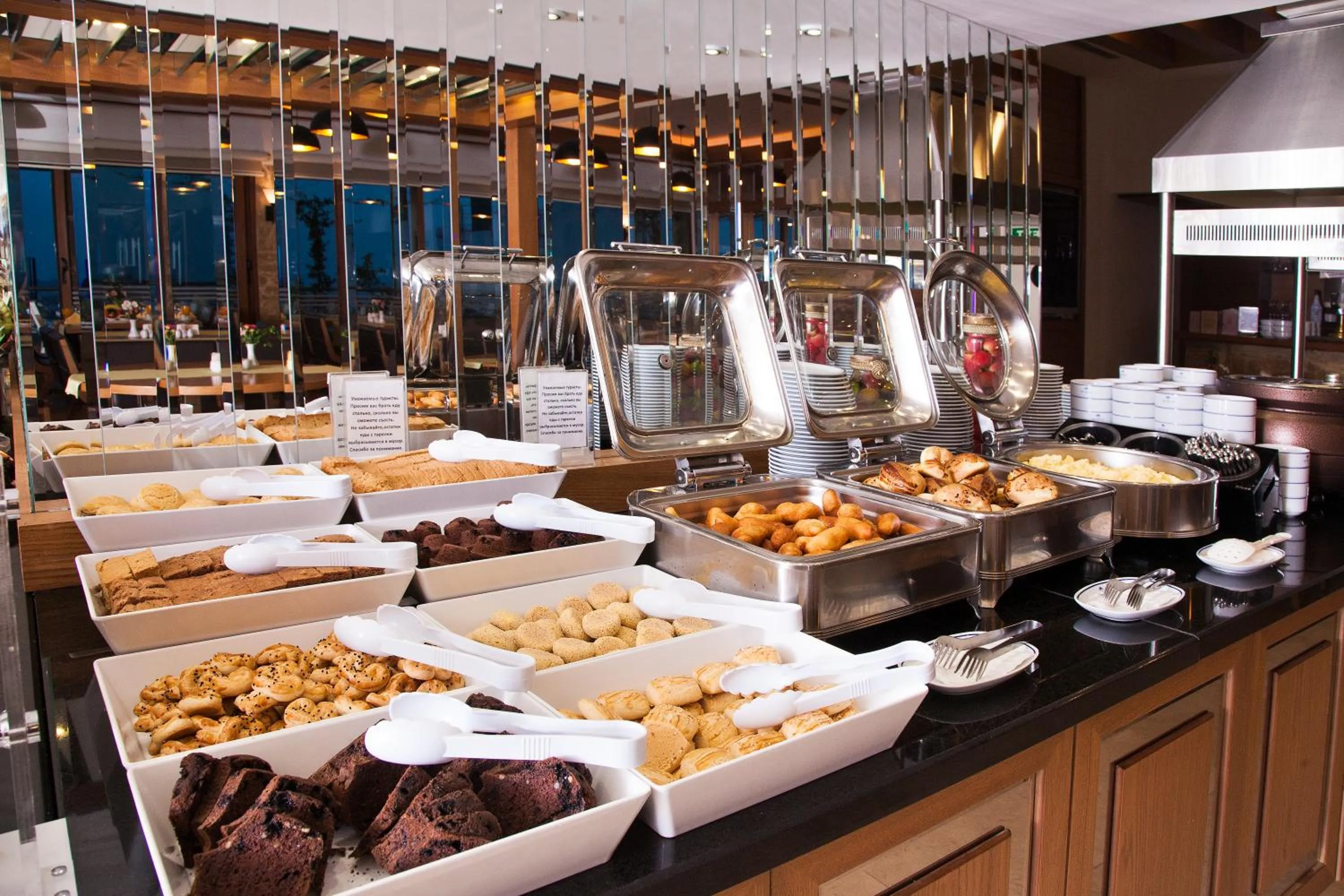 Buffet breakfast in Grand Asiyan Hotel