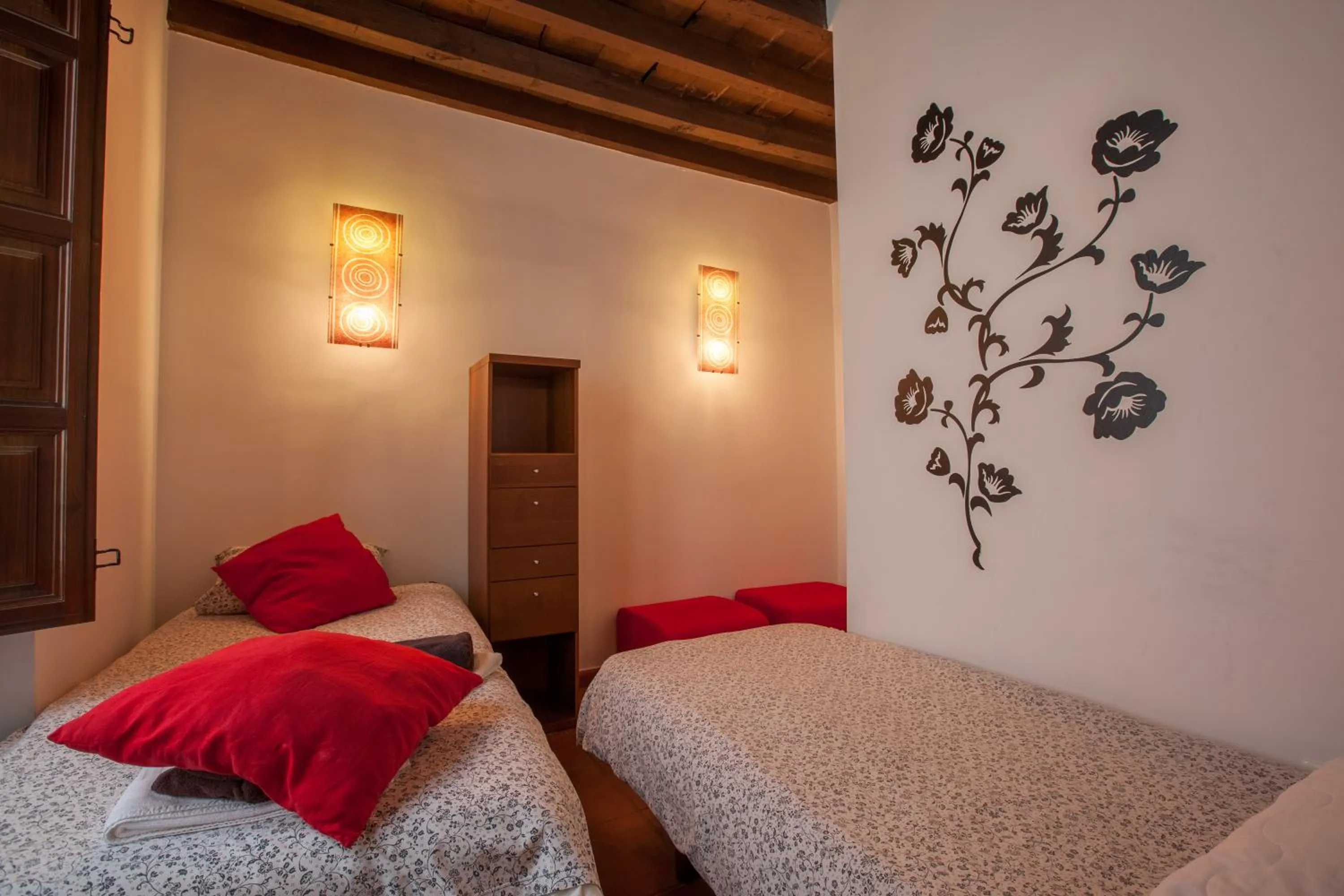 Bedroom, Bed in Casa Montalbán Apartamentos Turísticos