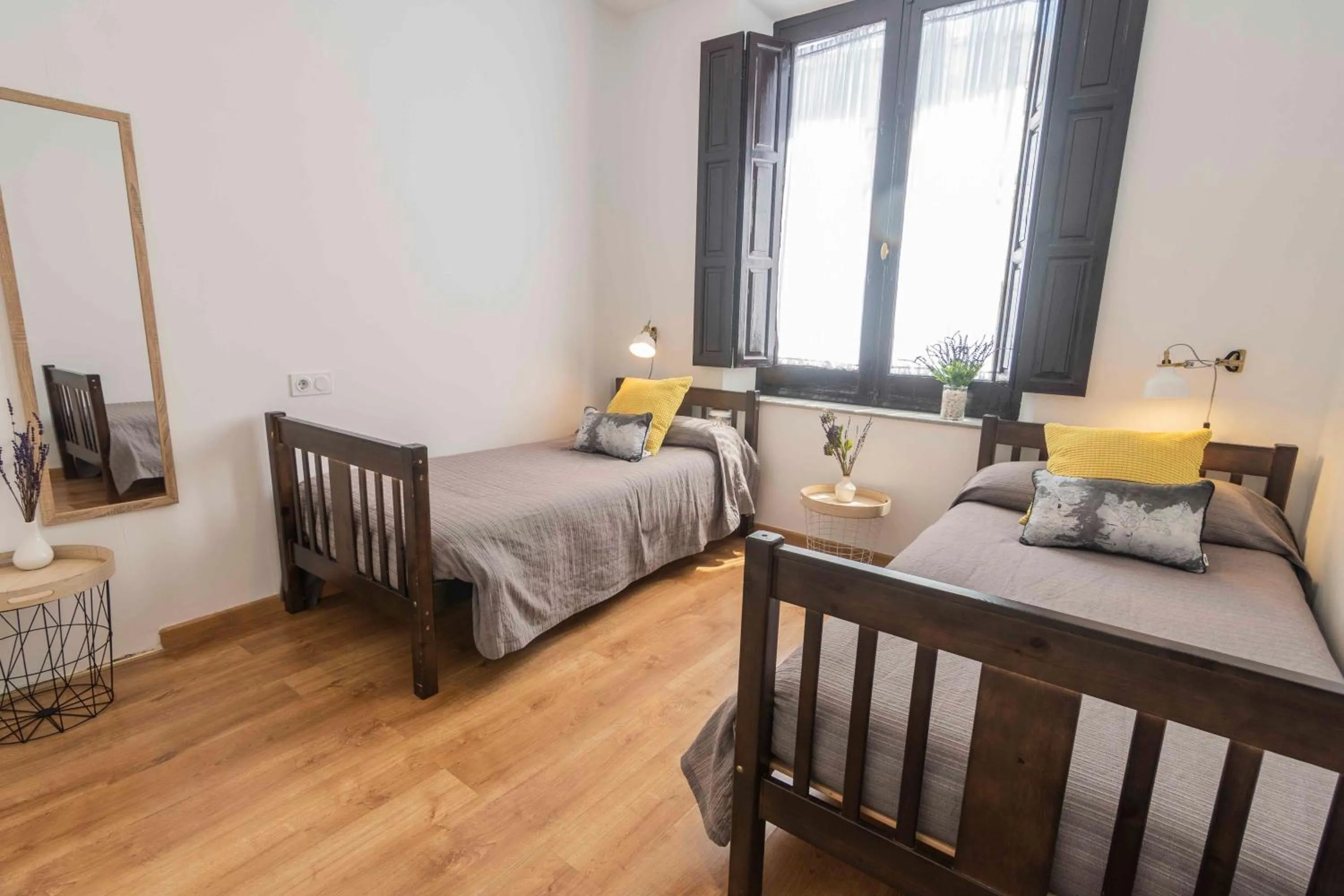 Bedroom, Bed in Casa Montalbán Apartamentos Turísticos