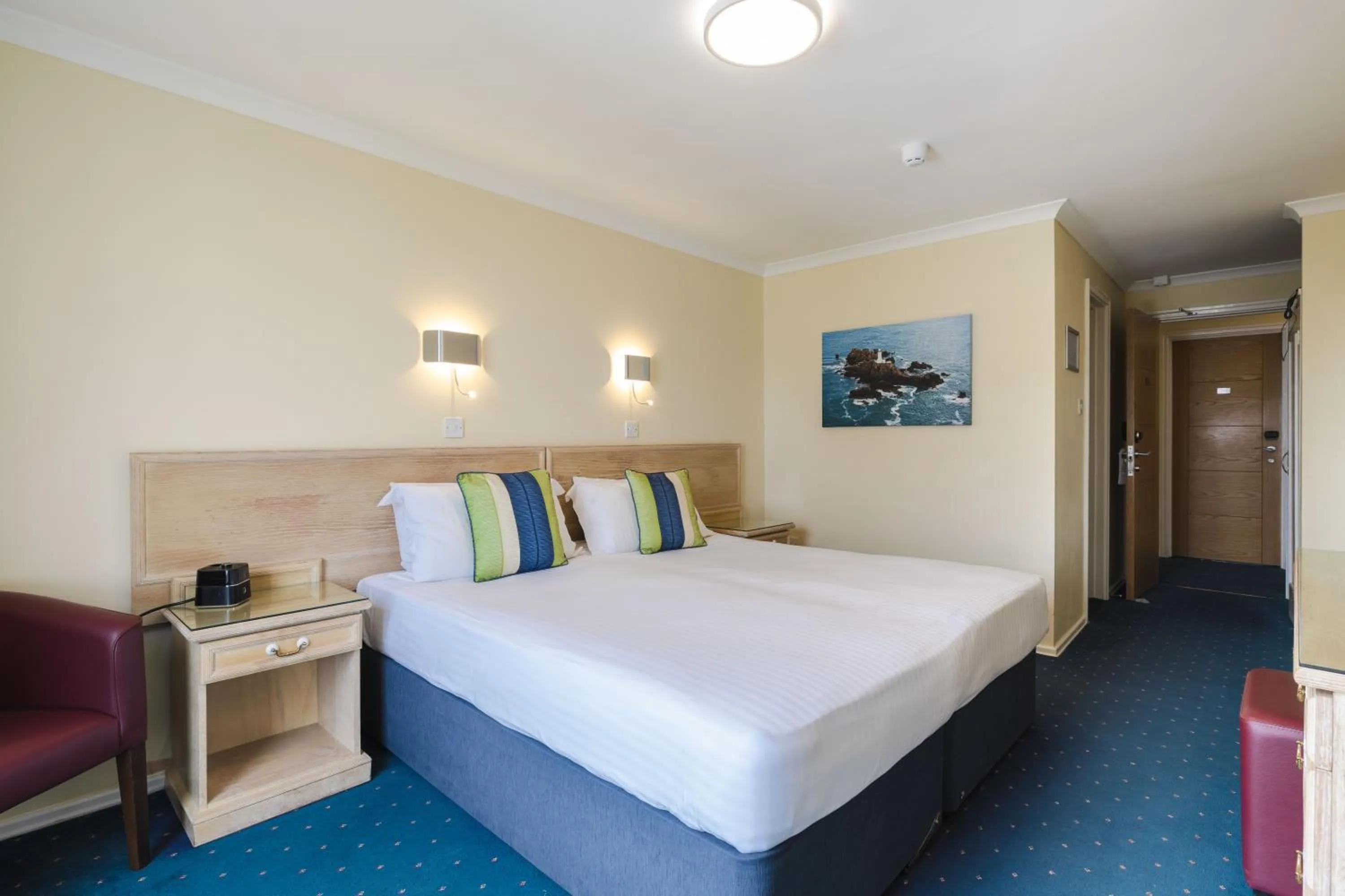 Bedroom, Bed in Beausite Hotel