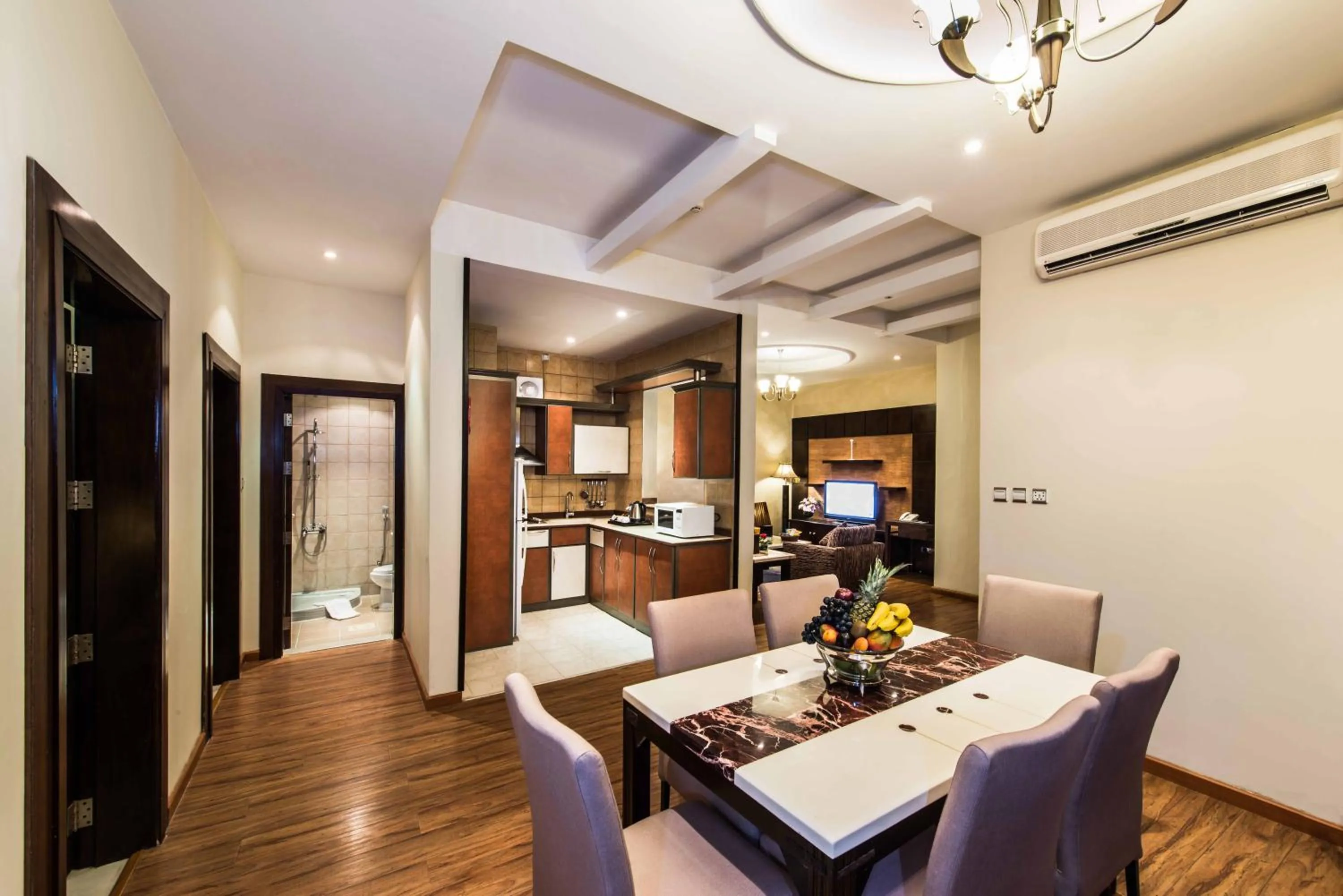 Kitchen or kitchenette in Boudl Buraydah