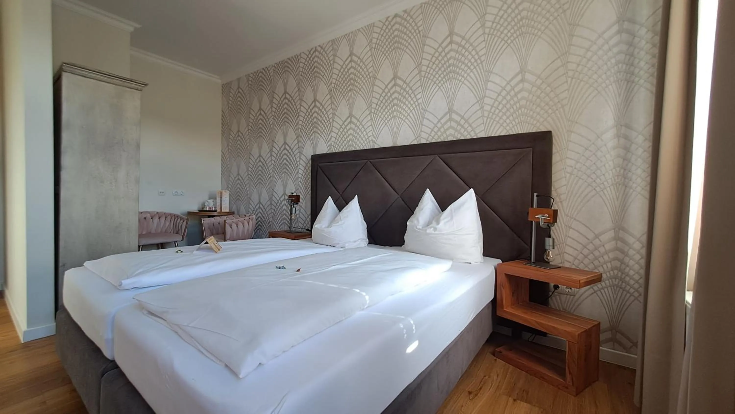 Bed in Hotel Kaiserhof