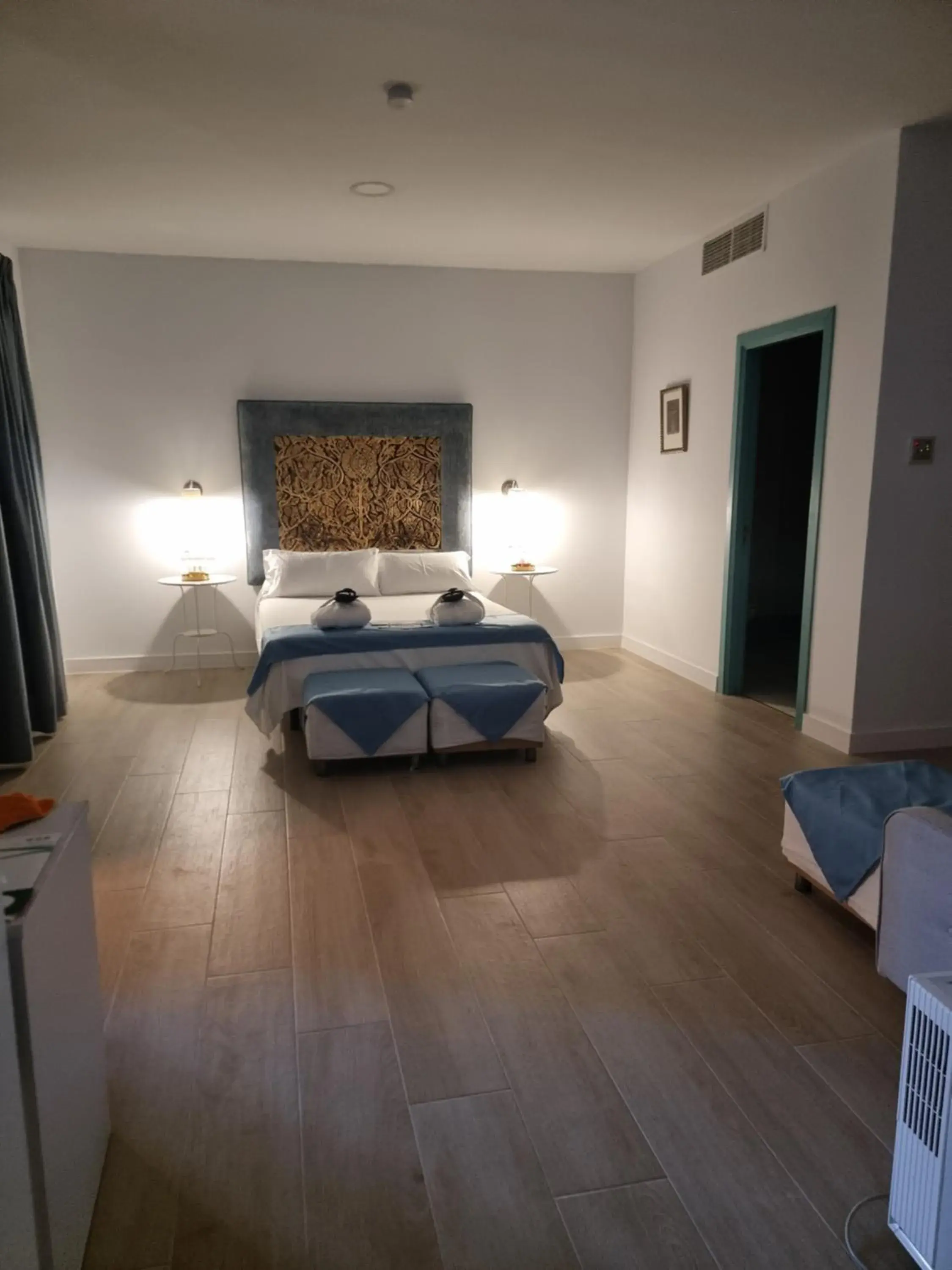 Superior Double Room with Spa Access in Hospederia Baños Arabes De Cordoba Superior Double Room with Spa Access in Hospederia Baños Arabes De Cordoba