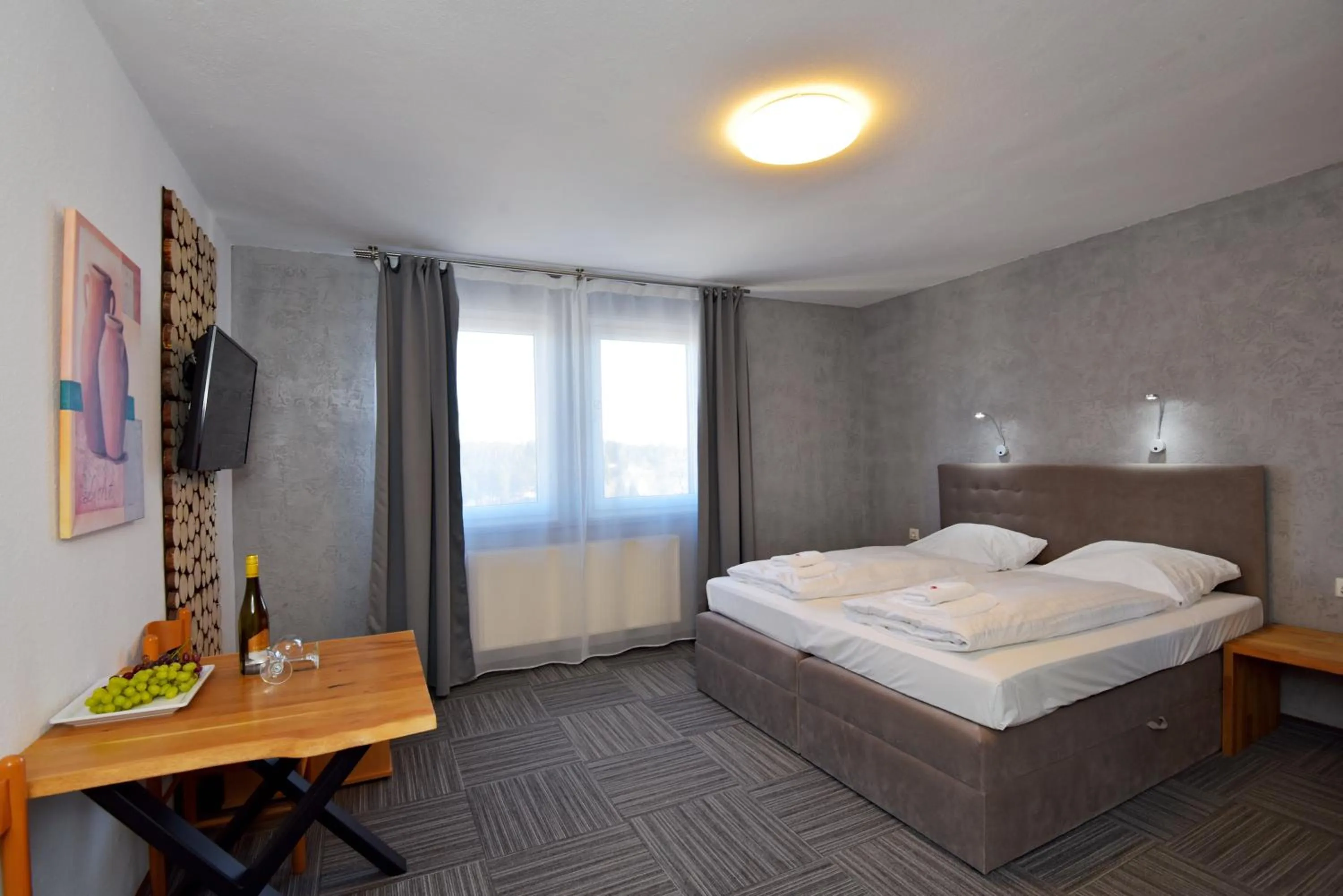 Photo of the whole room, Bed in Hotel Zum Gründle