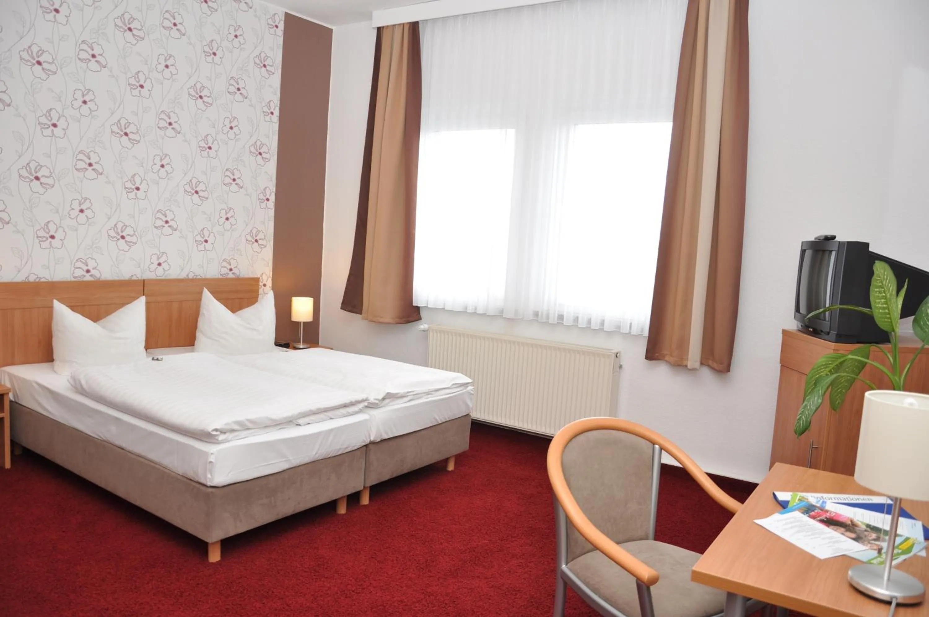 Photo of the whole room, Bed in Hotel Zum Gründle