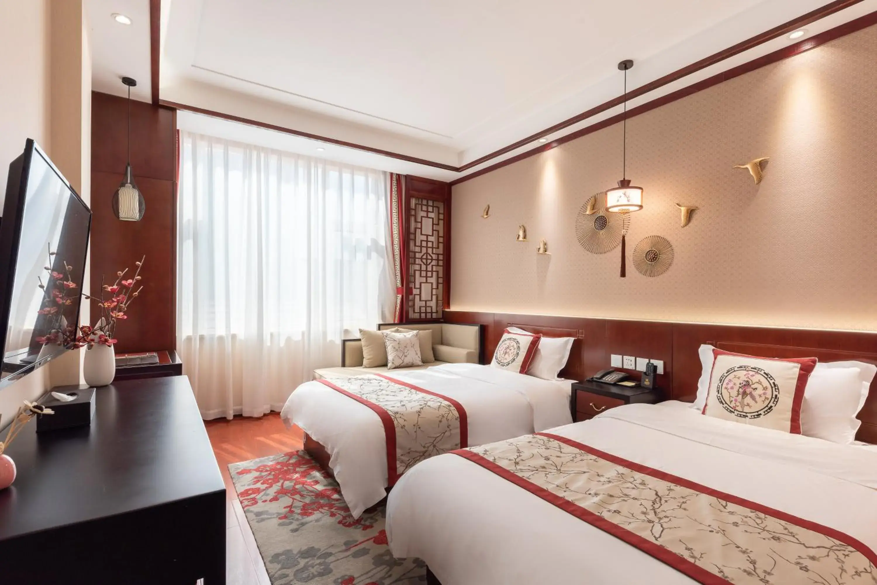 Superior Twin Room with City View in Chinese Culture Holiday Hotel 唐府 Superior Twin Room with City View in Chinese Culture Holiday Hotel 唐府
