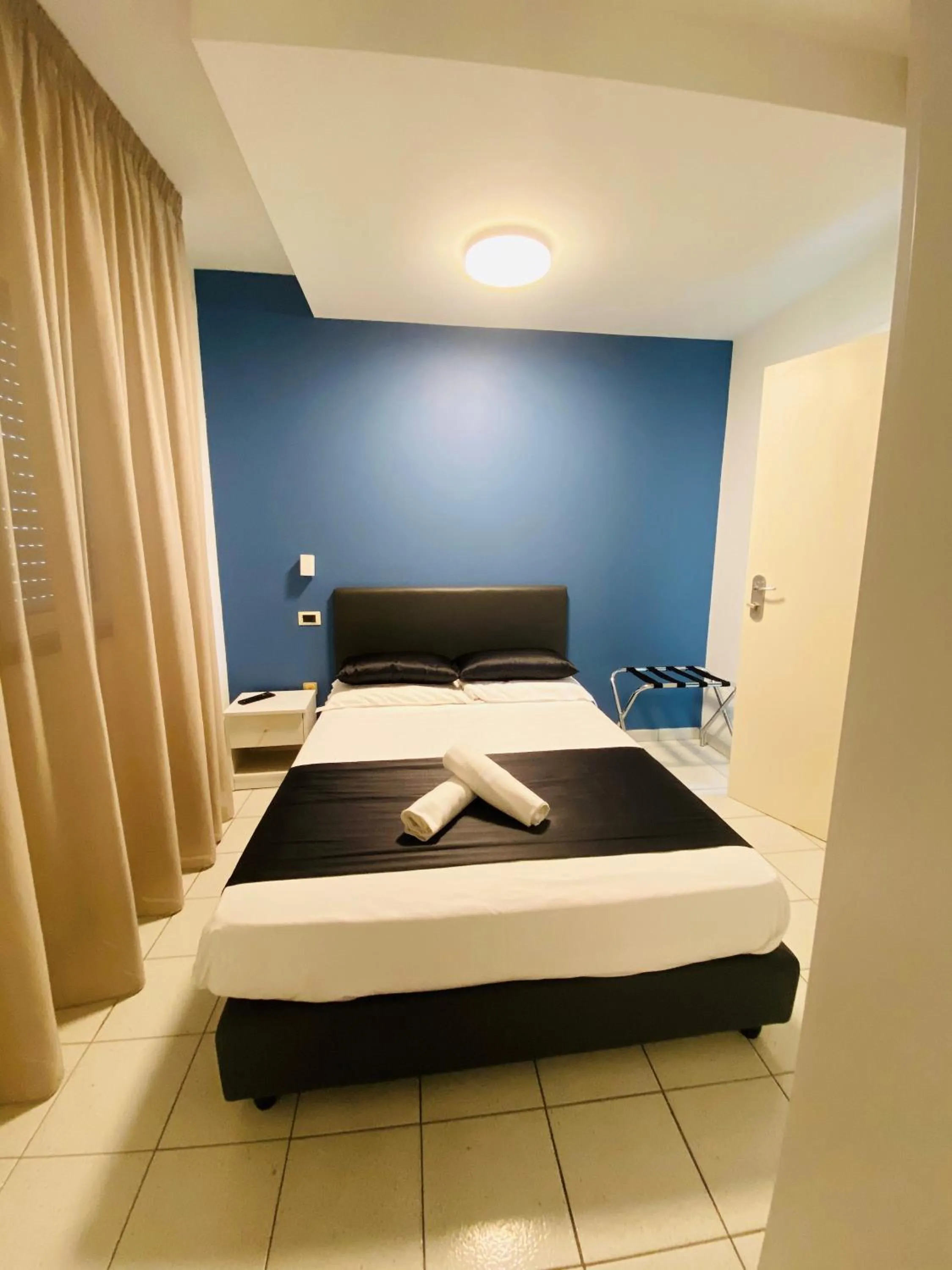 Photo of the whole room, Bed in Hotel Mediterraneo