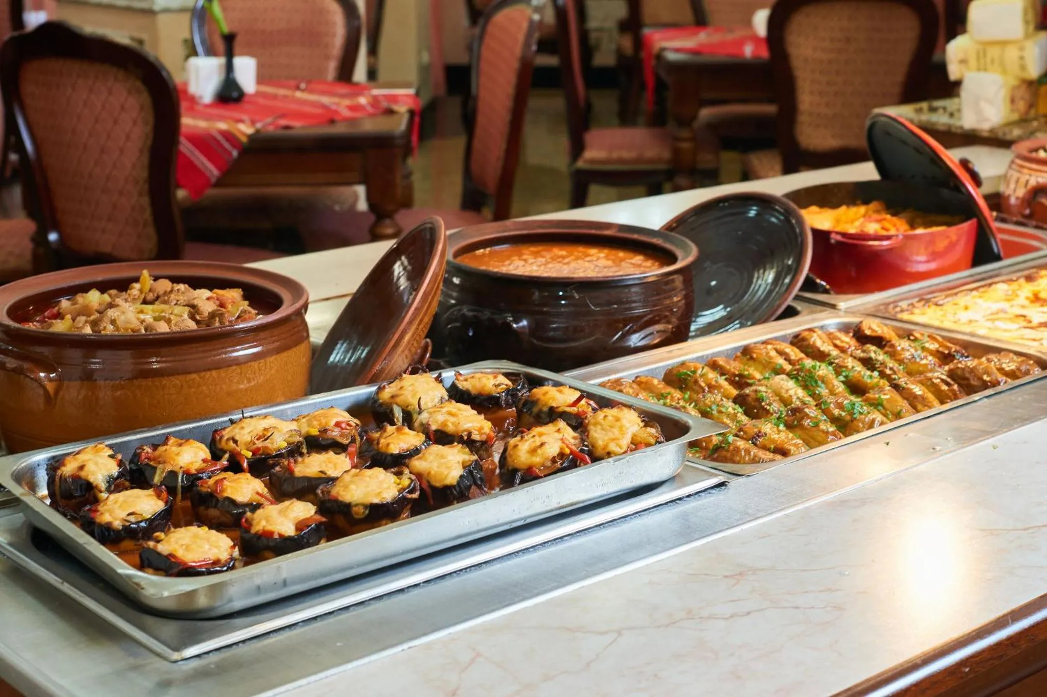 Food in Karolina Hotel