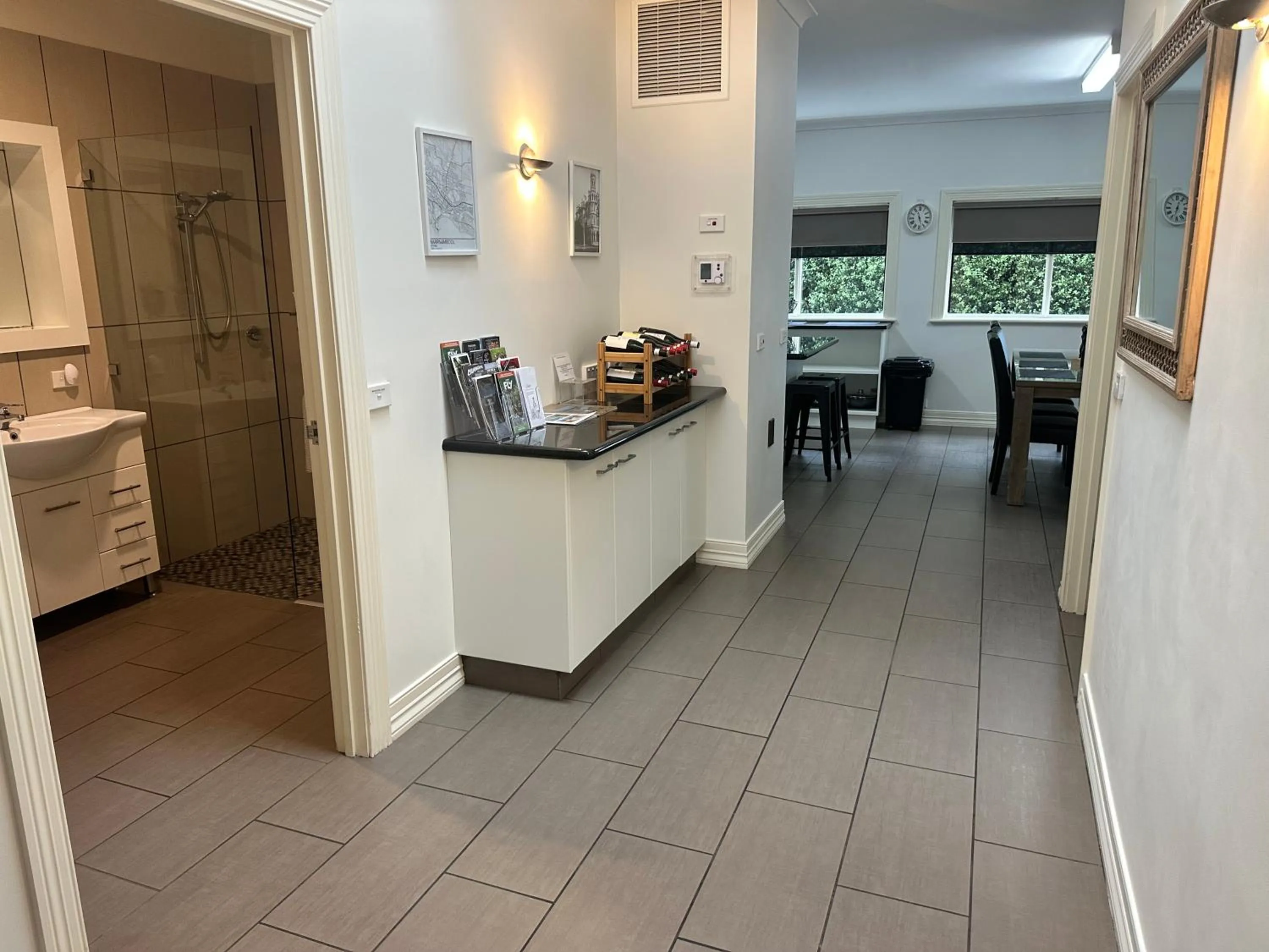 kitchen in Austral Place 88 via Merri River