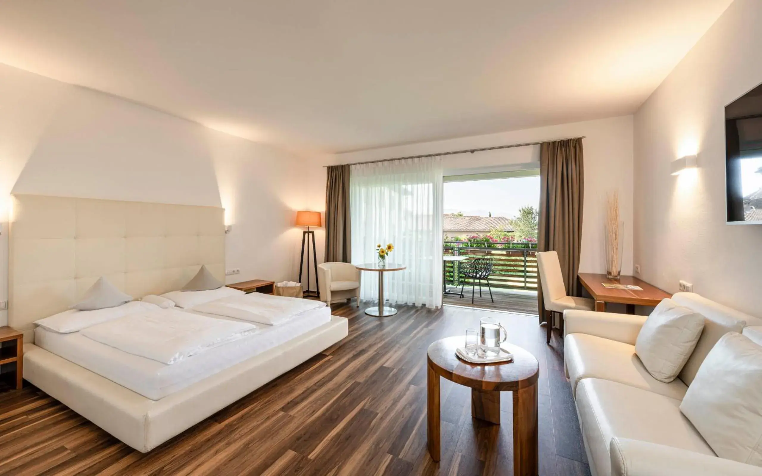 Junior Suite (2 Adults) in Hotel Mandelhof Junior Suite (2 Adults) in Hotel Mandelhof