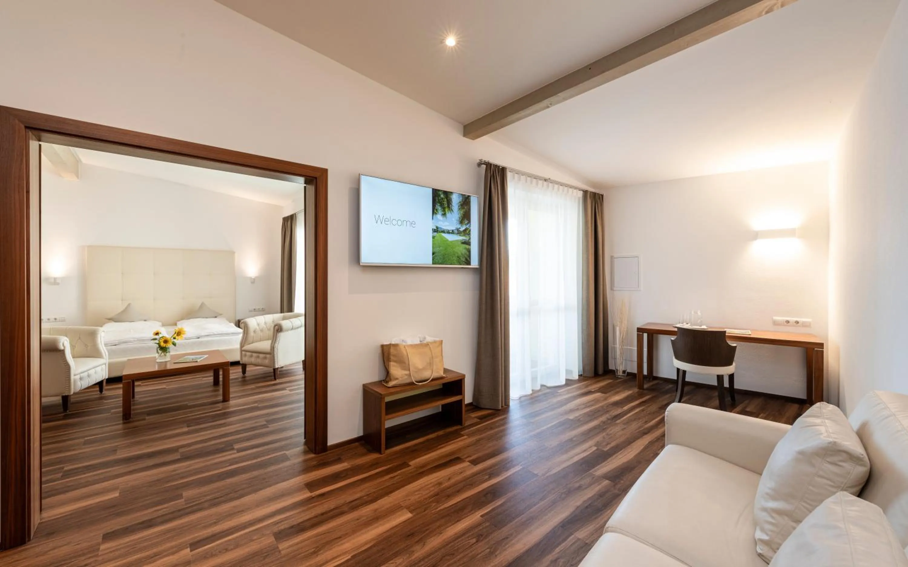 Photo of the whole room, Bed in Hotel Mandelhof