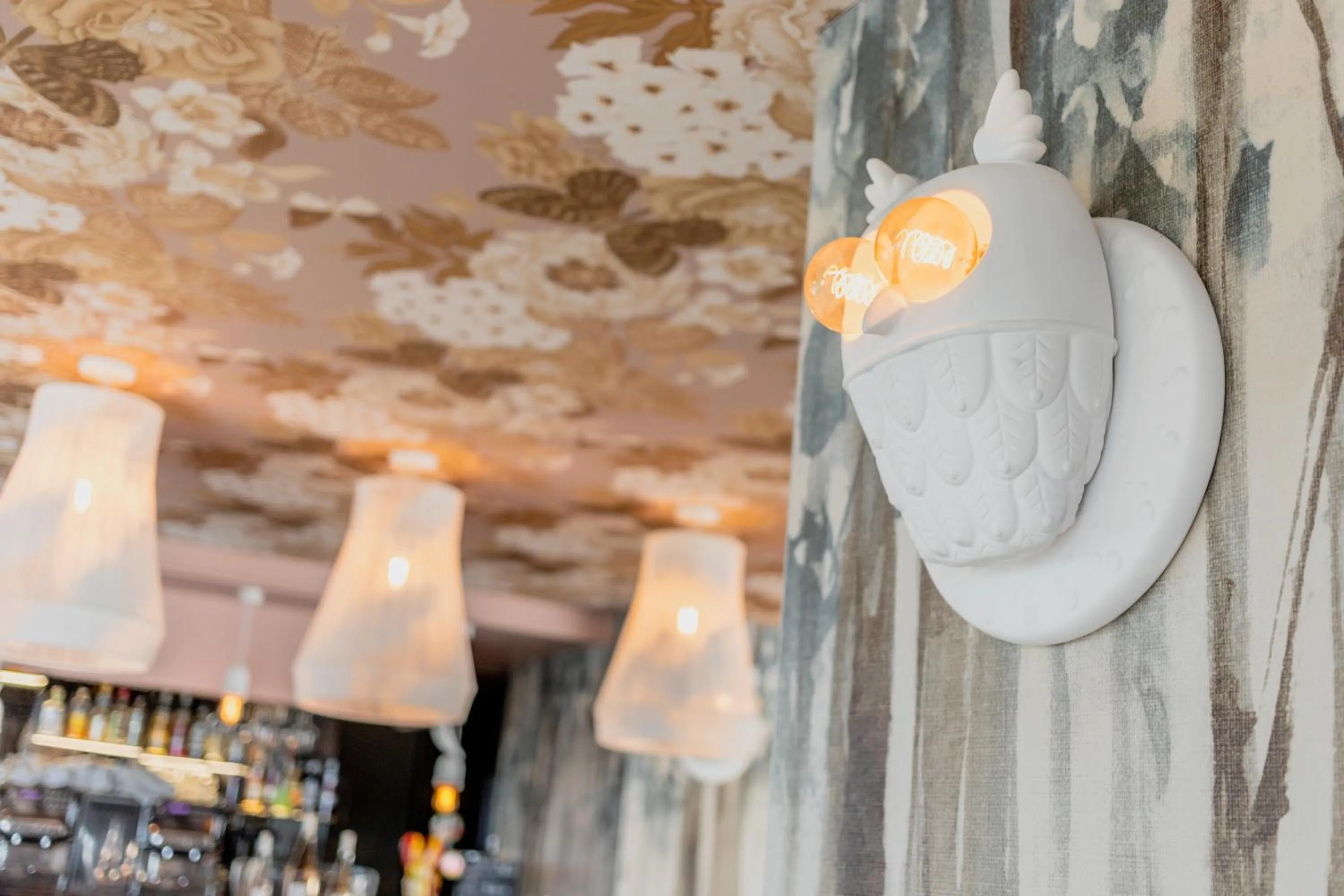 Restaurant/places to eat in Best Western Aquakub