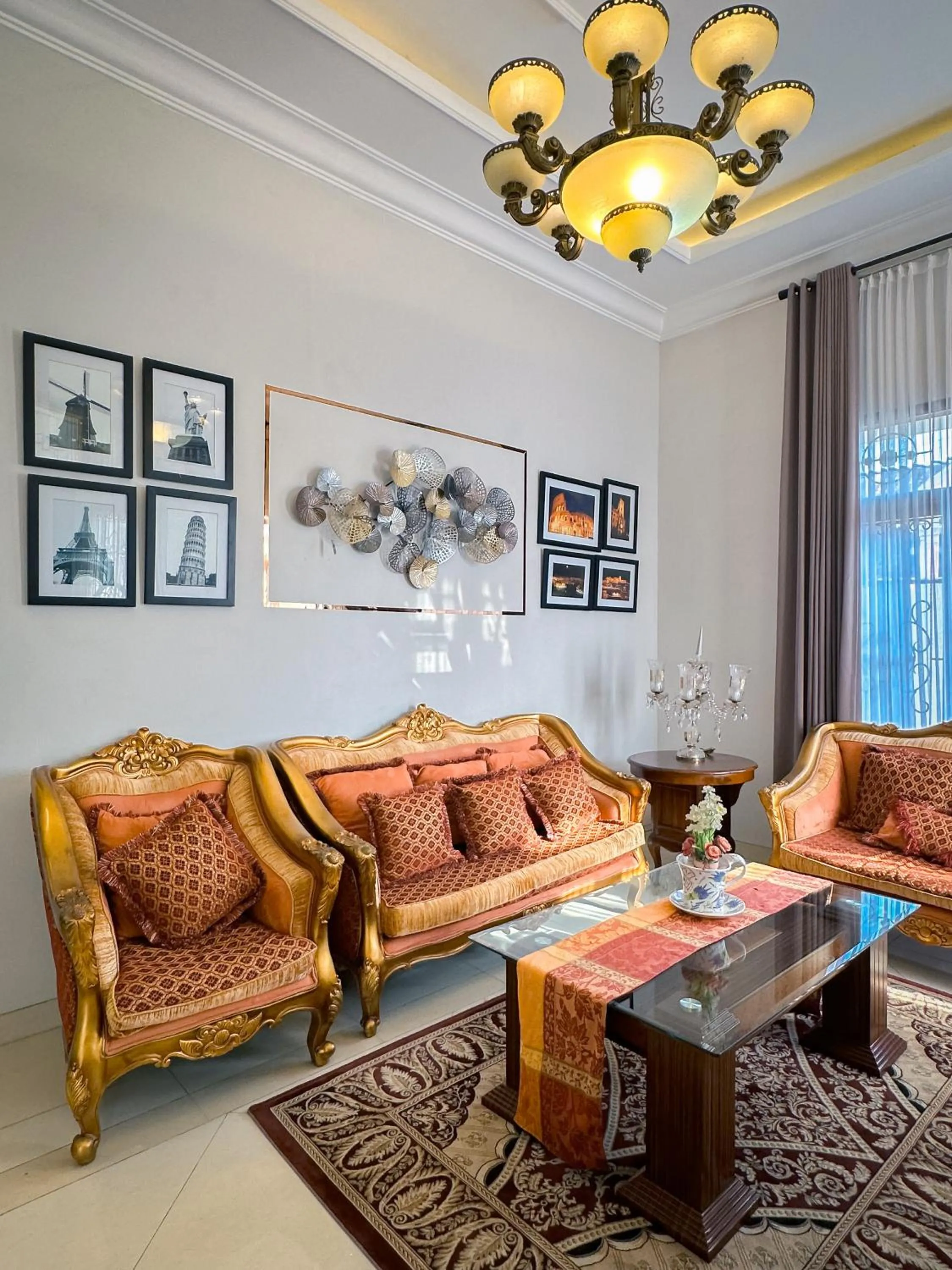 Living room in Hening Pool Residence