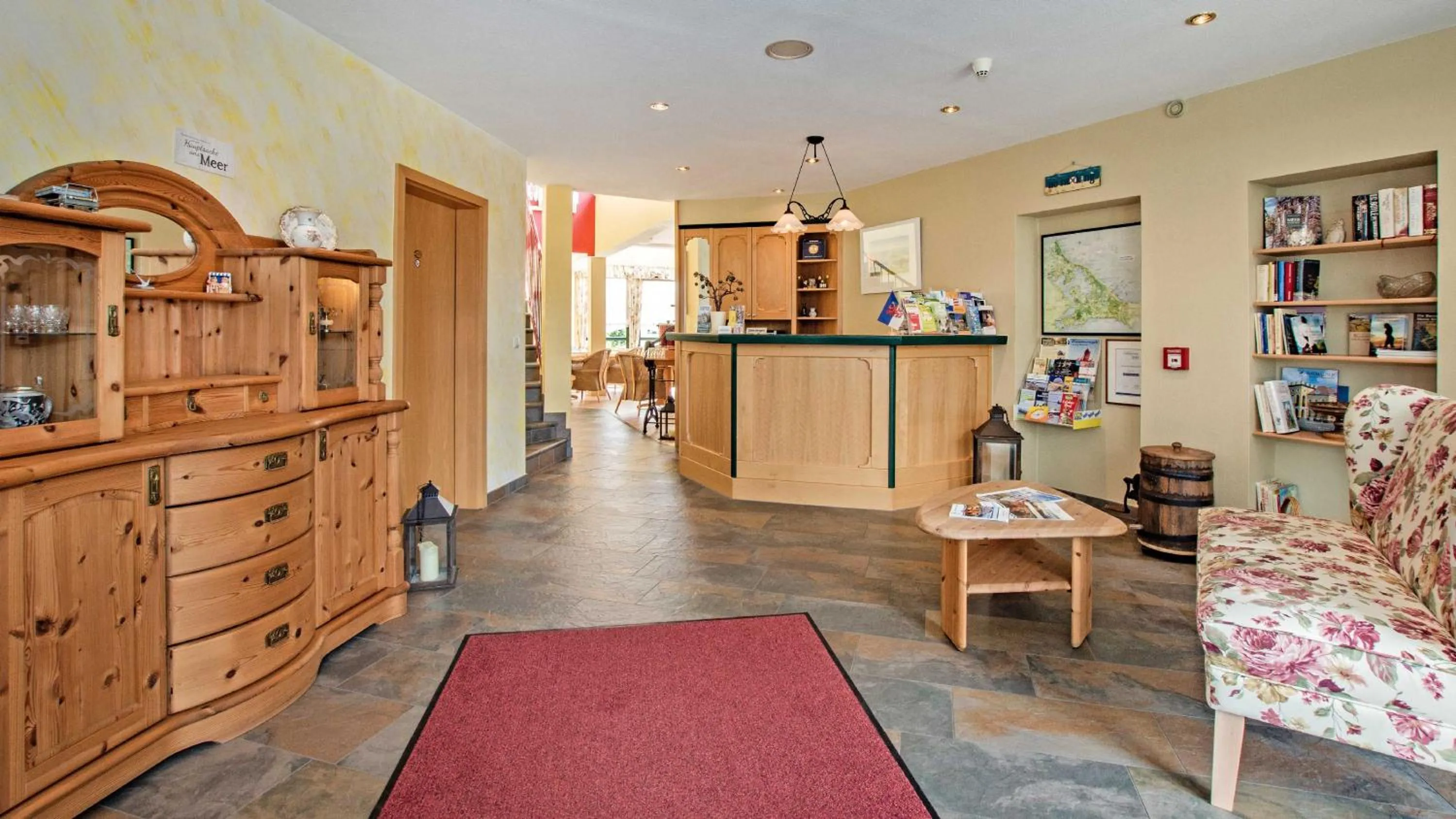 Lobby or reception in Hotel Garni Nussbaumhof