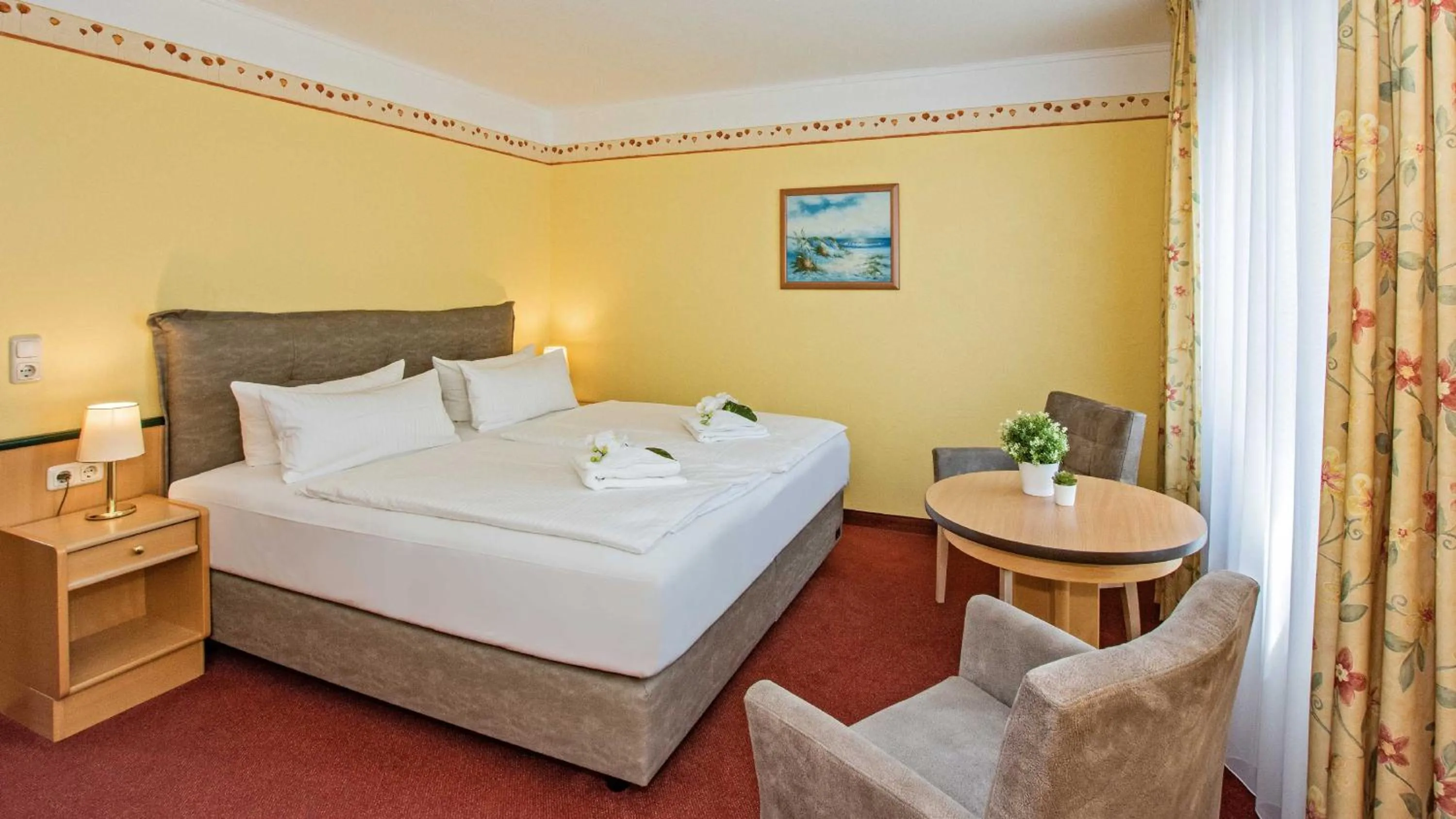 Bed in Hotel Garni Nussbaumhof