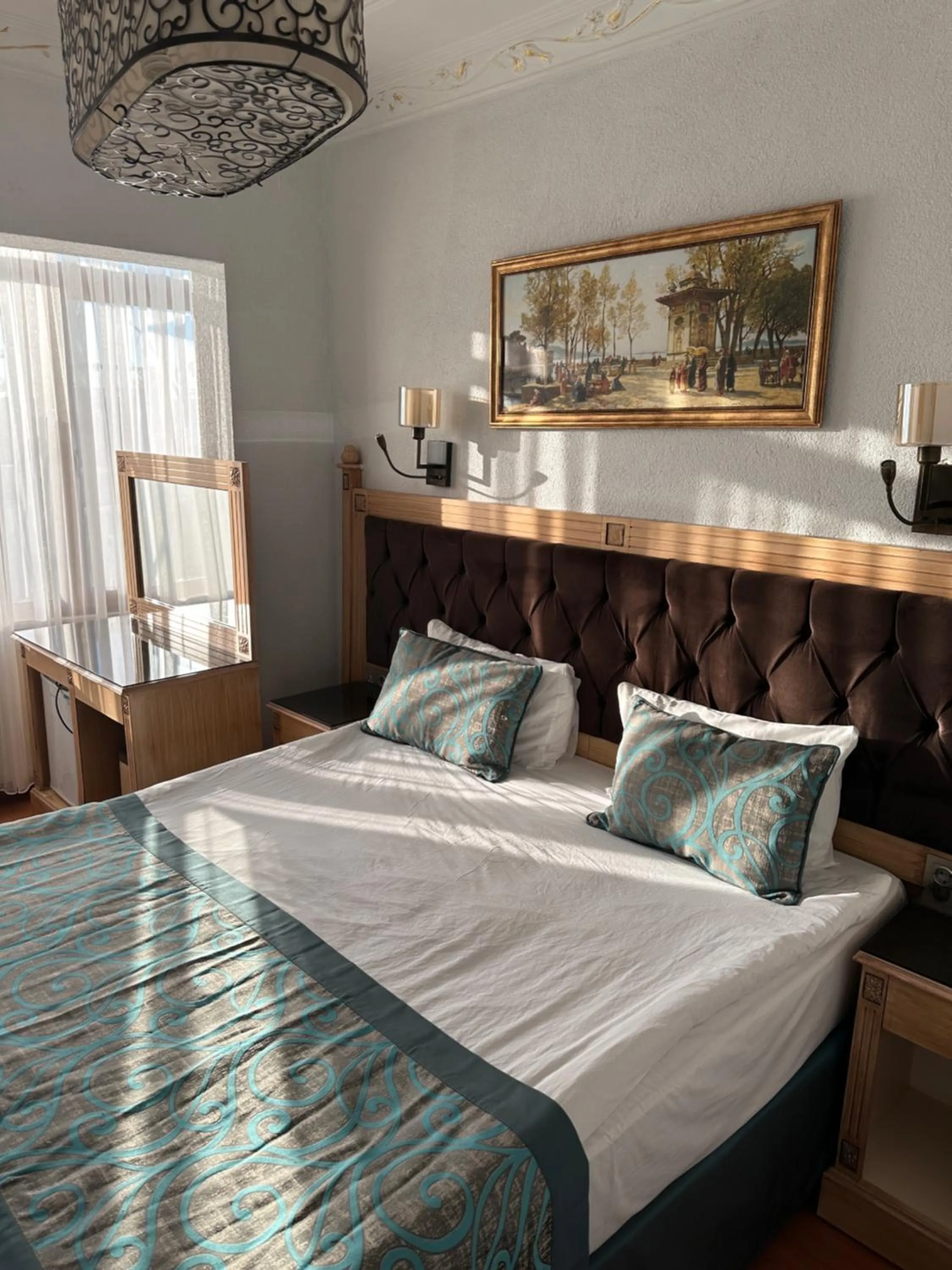 Bed in Blue Tuana Hotel Old City