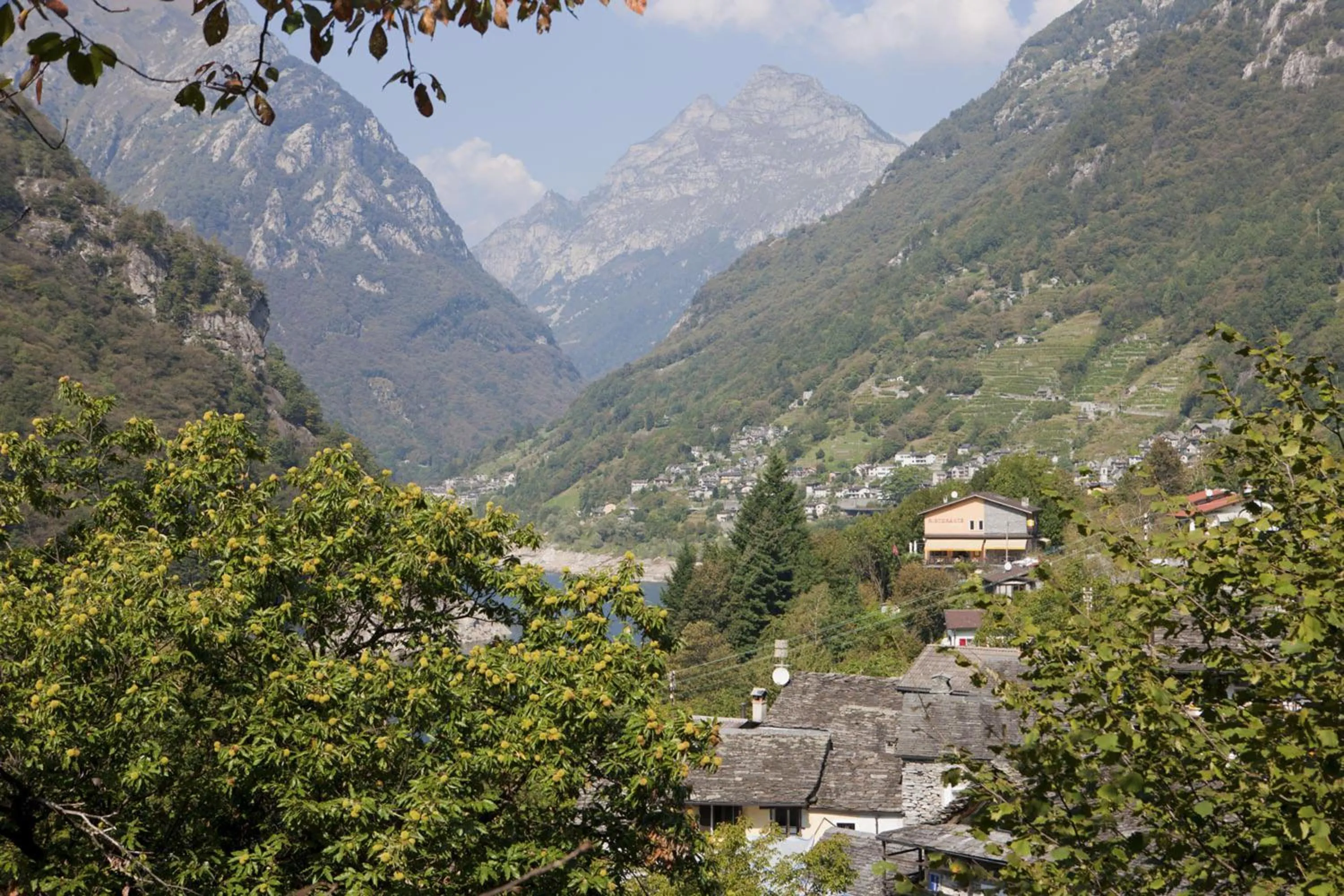 Facade/entrance in Hotel Al Lago