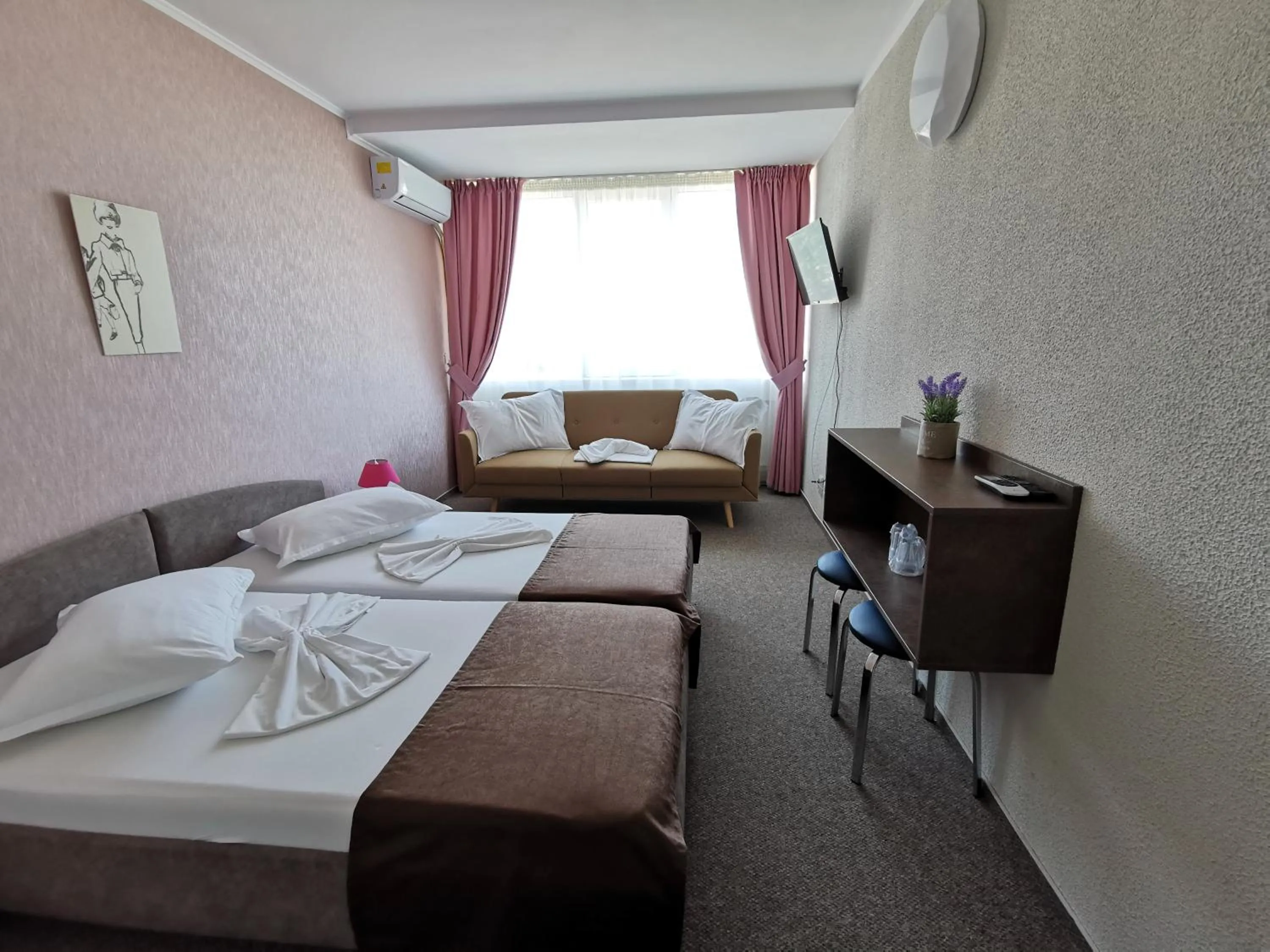 Family in Hotel Victoria