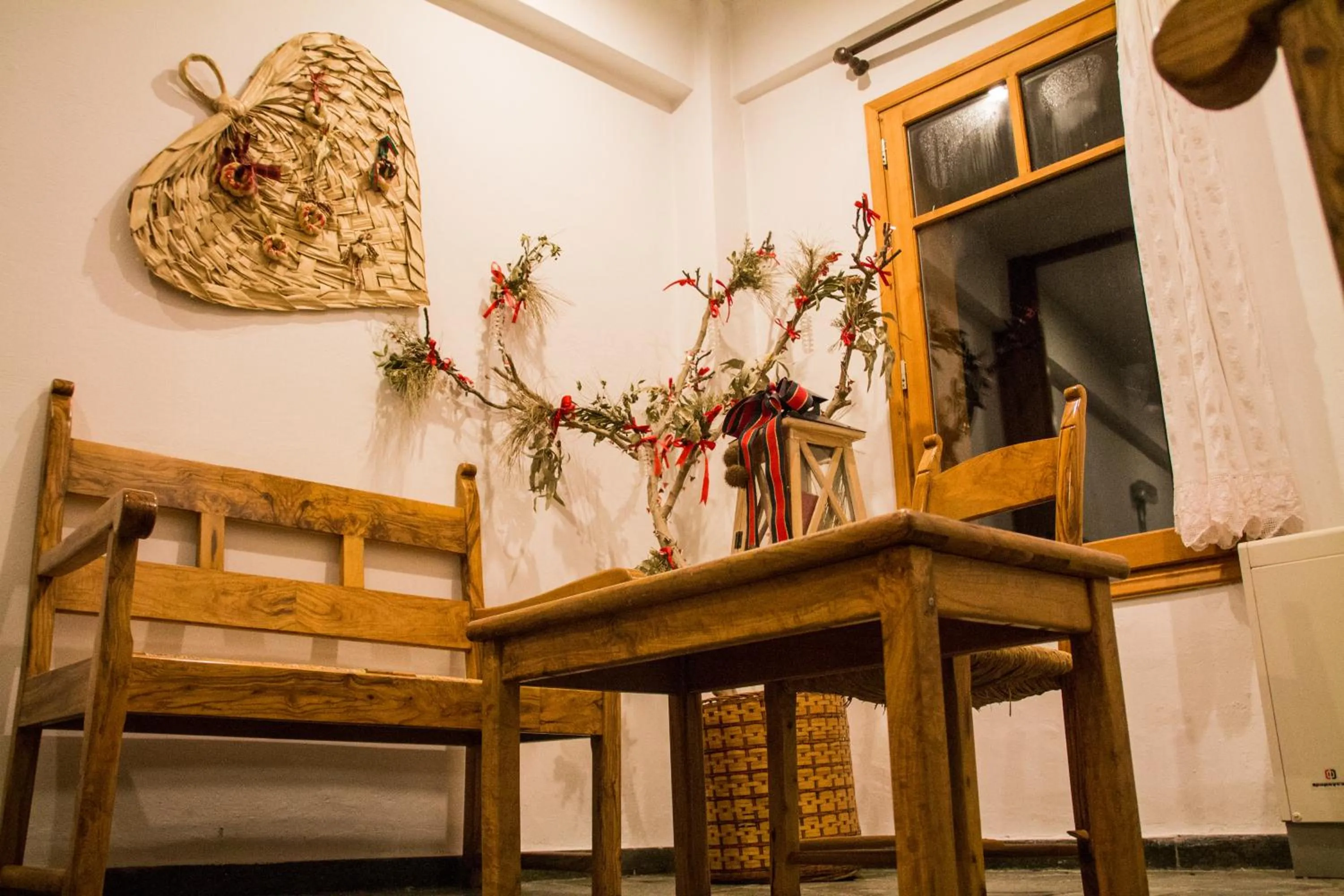 Decorative detail in Neos Omalos Hotel