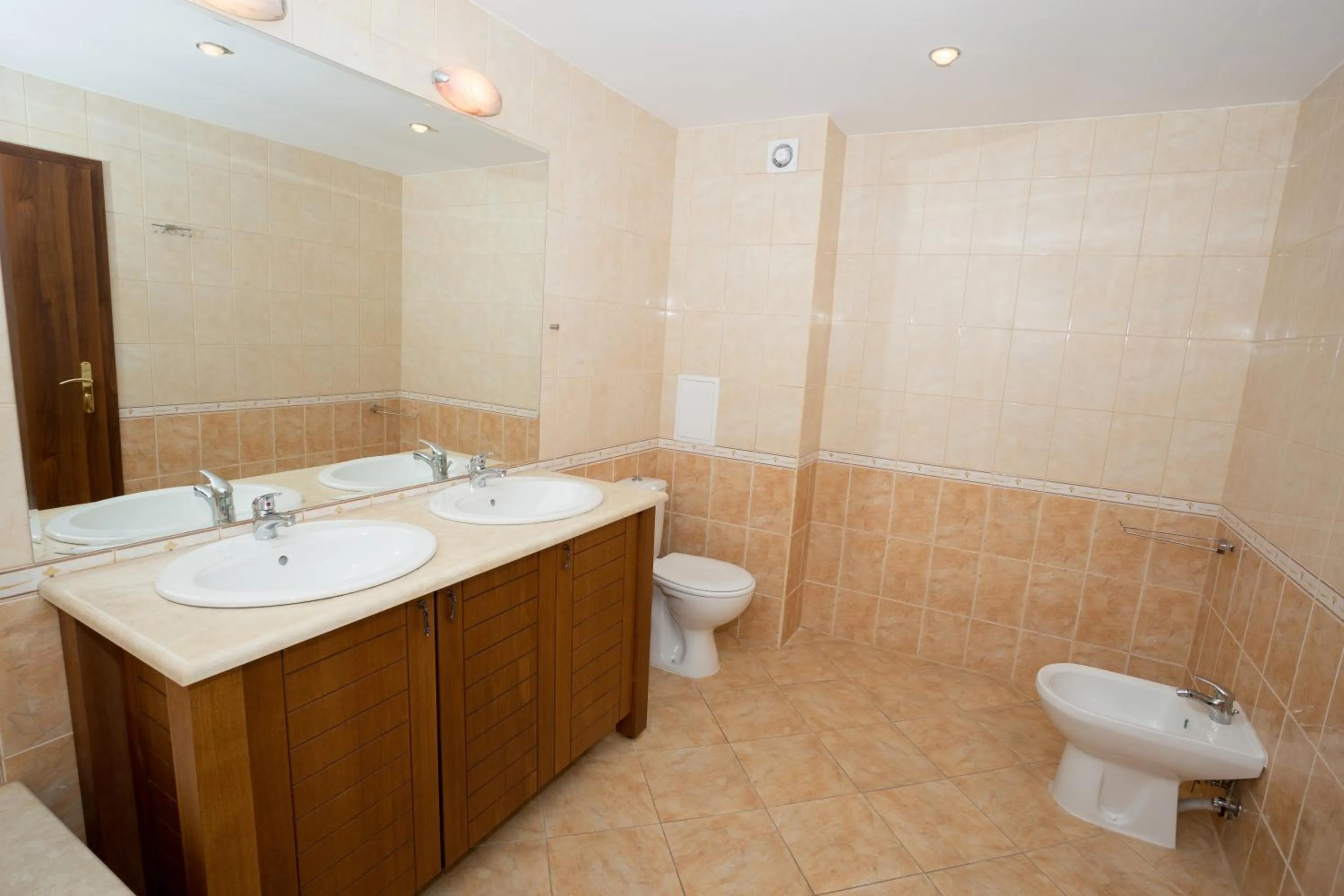 Toilet in Kaliakria Resort