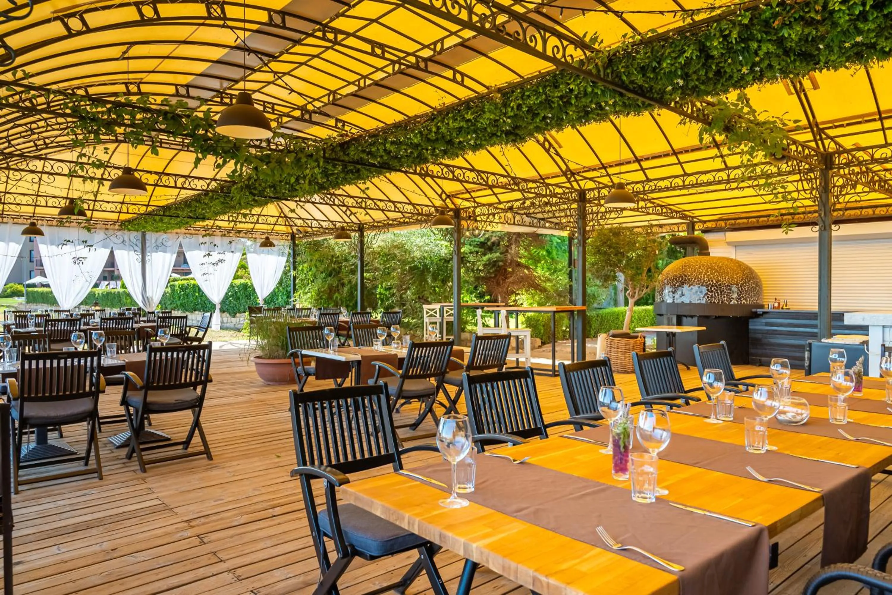 Restaurant/places to eat in Kaliakria Resort