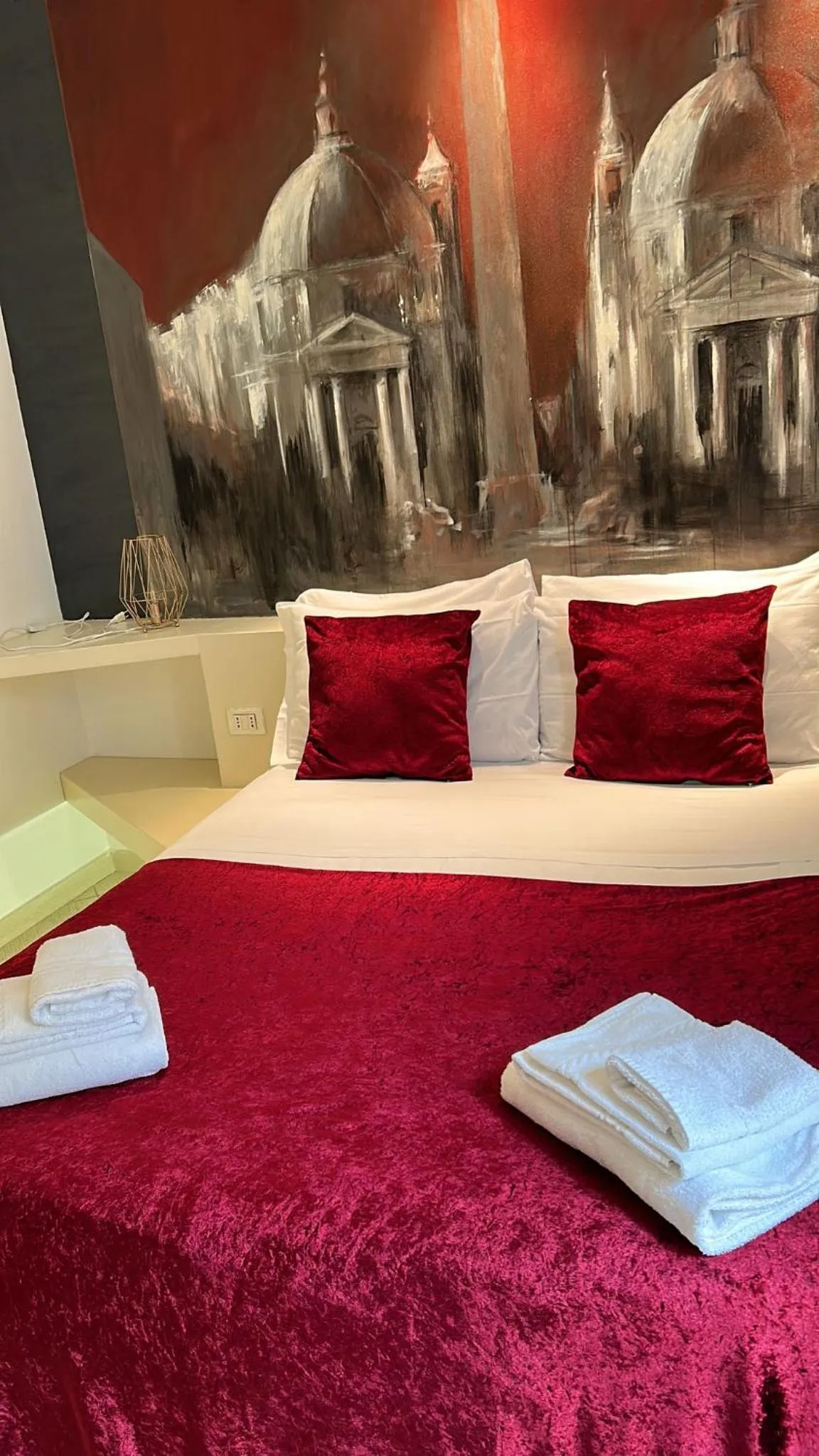 Bed in Bdb Luxury Rooms San Pietro