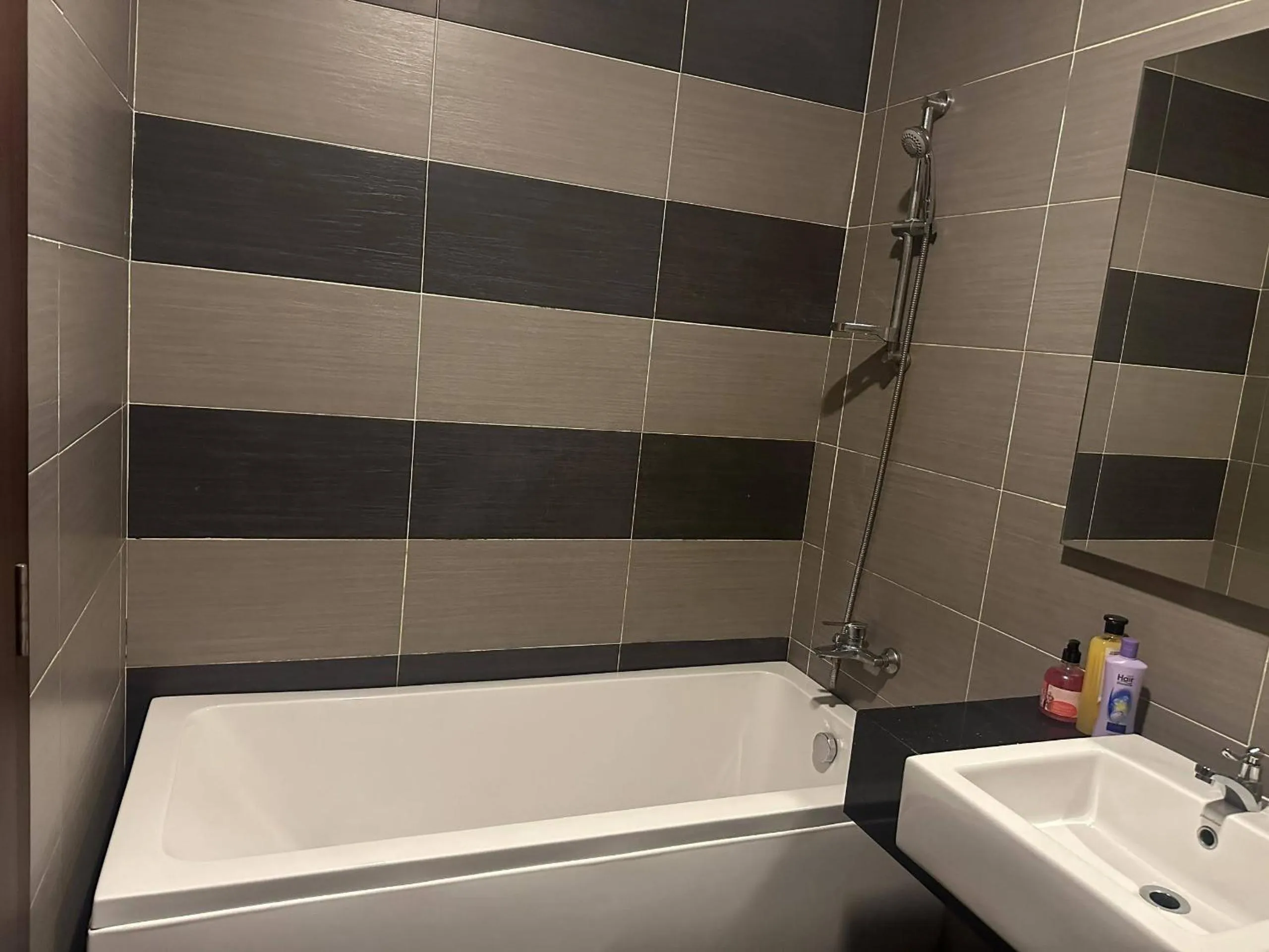 JB City D'Esplanade Shopping mall apartment