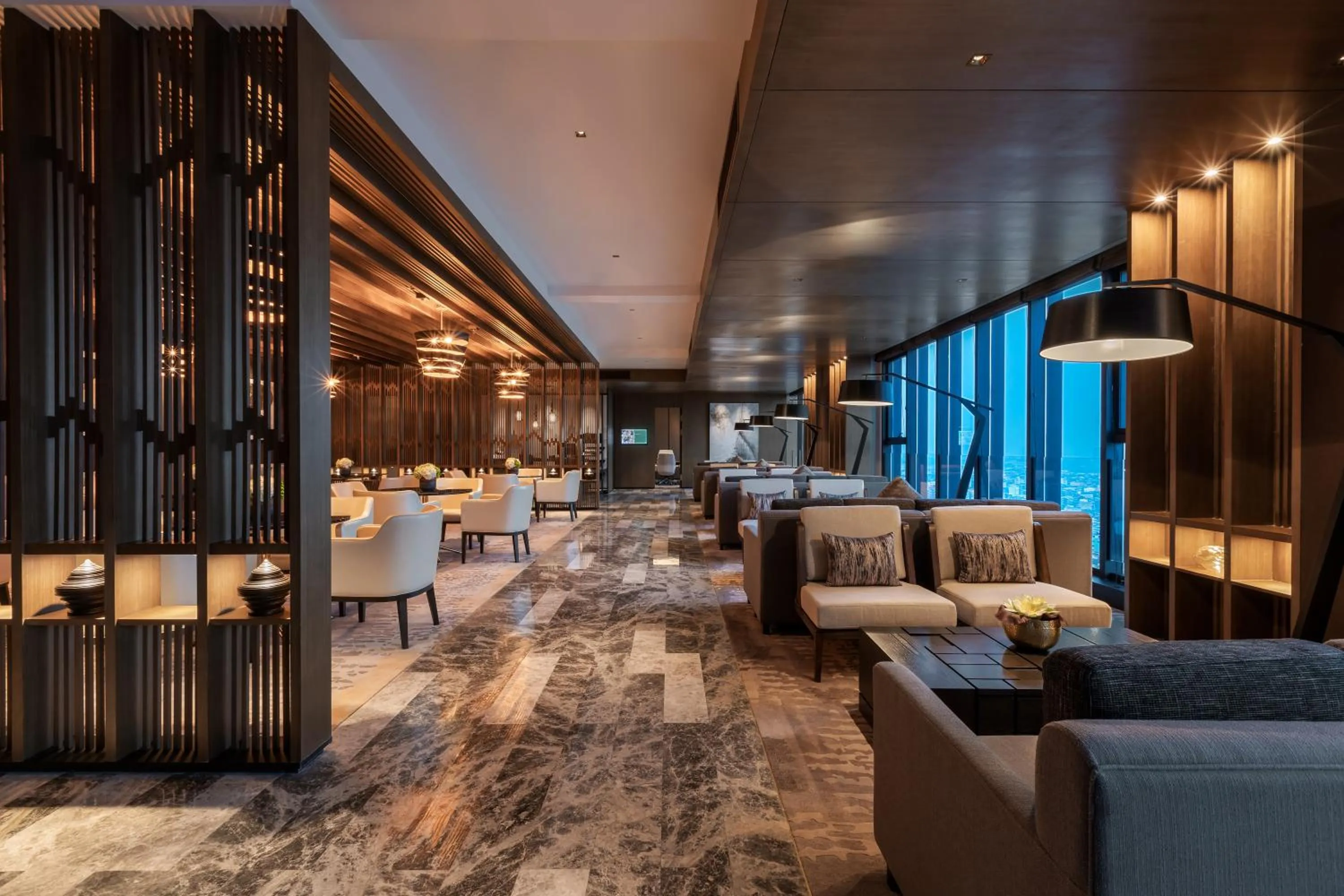 Restaurant/places to eat in Wyndham Grand Yangon