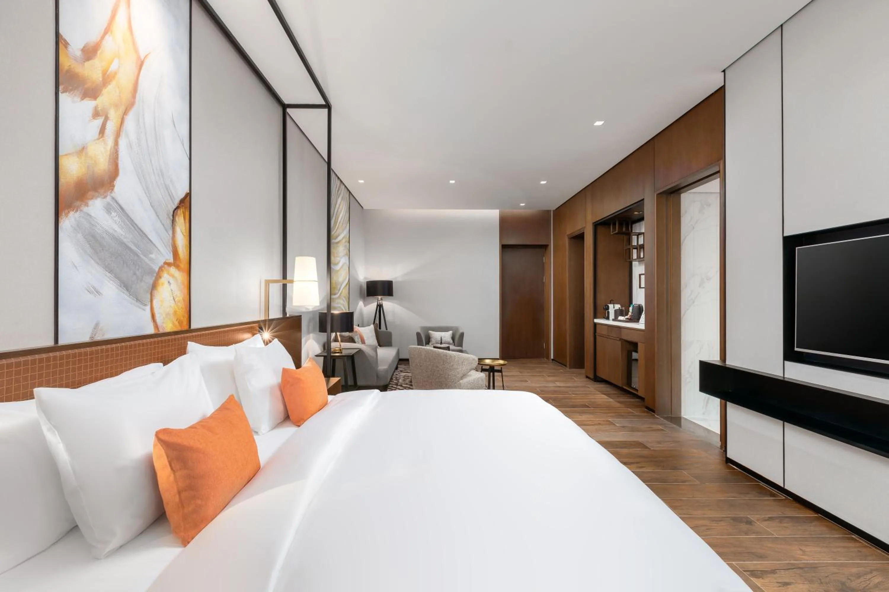 Bedroom, Bed in Wyndham Grand Yangon