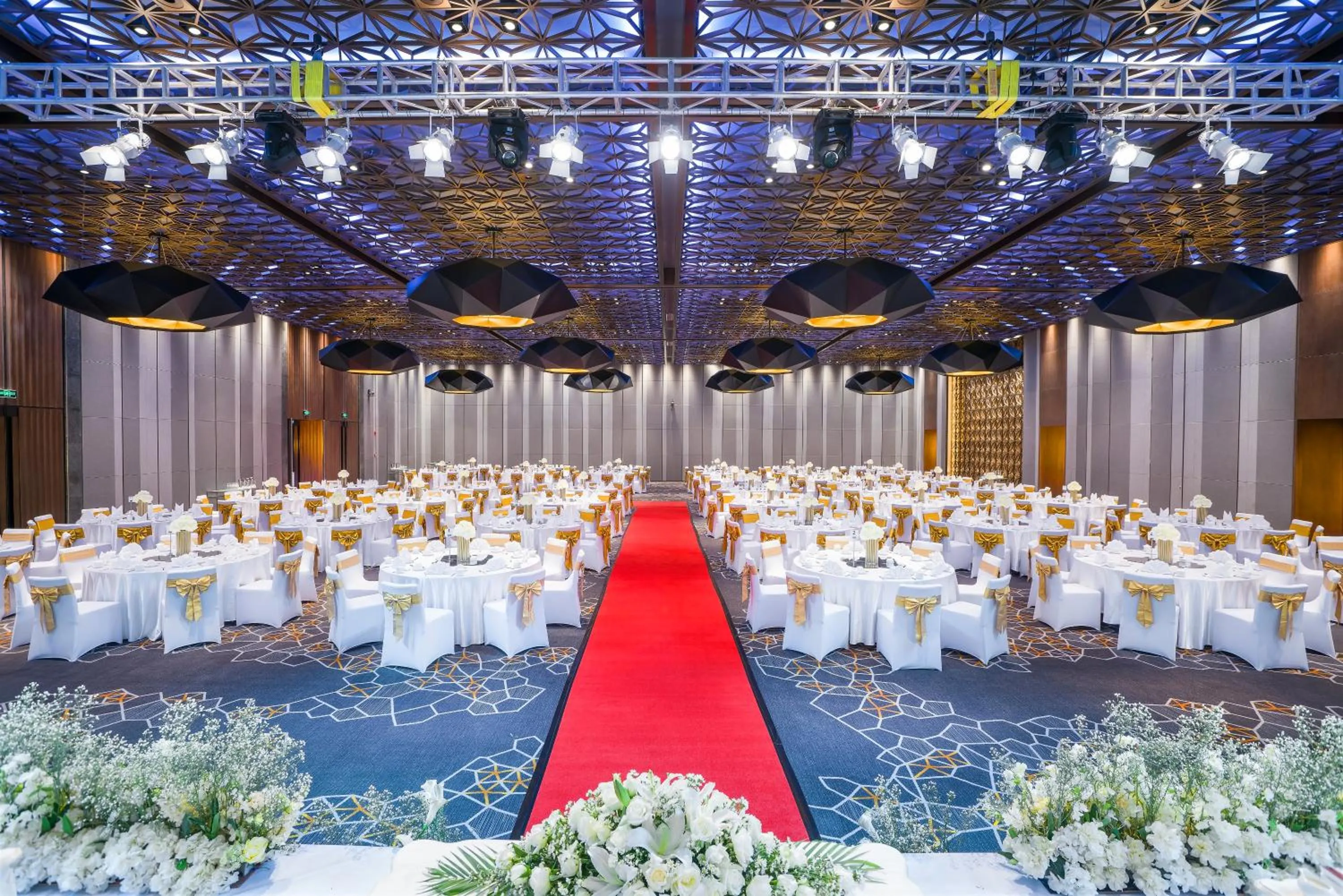 Banquet/Function facilities in Wyndham Grand Yangon