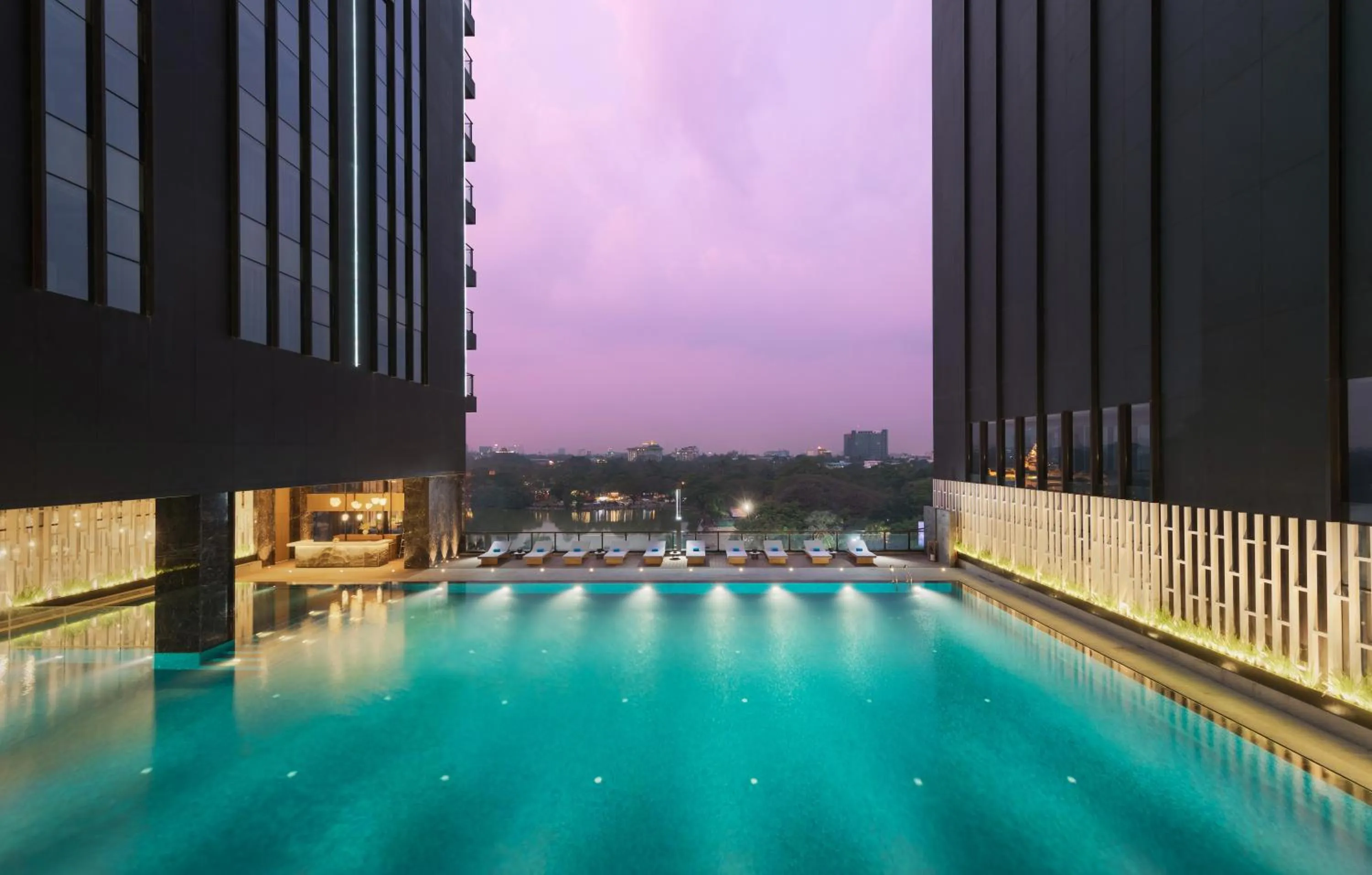 Swimming pool in Wyndham Grand Yangon