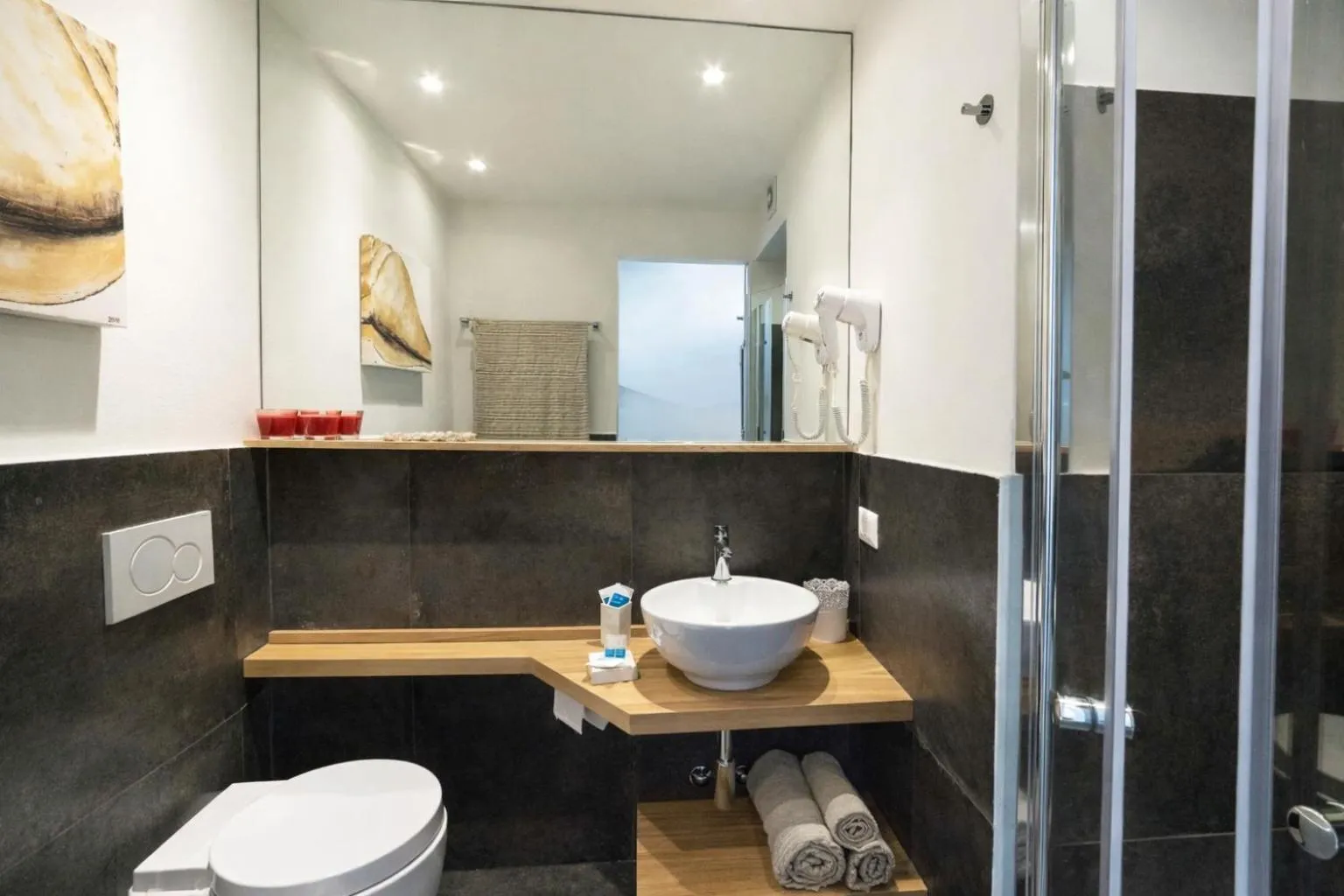 Bathroom in Duparc Hotel