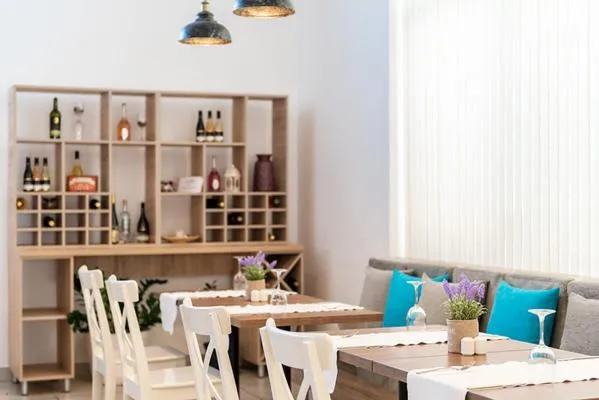 Restaurant/places to eat in iHotel Sunny Beach