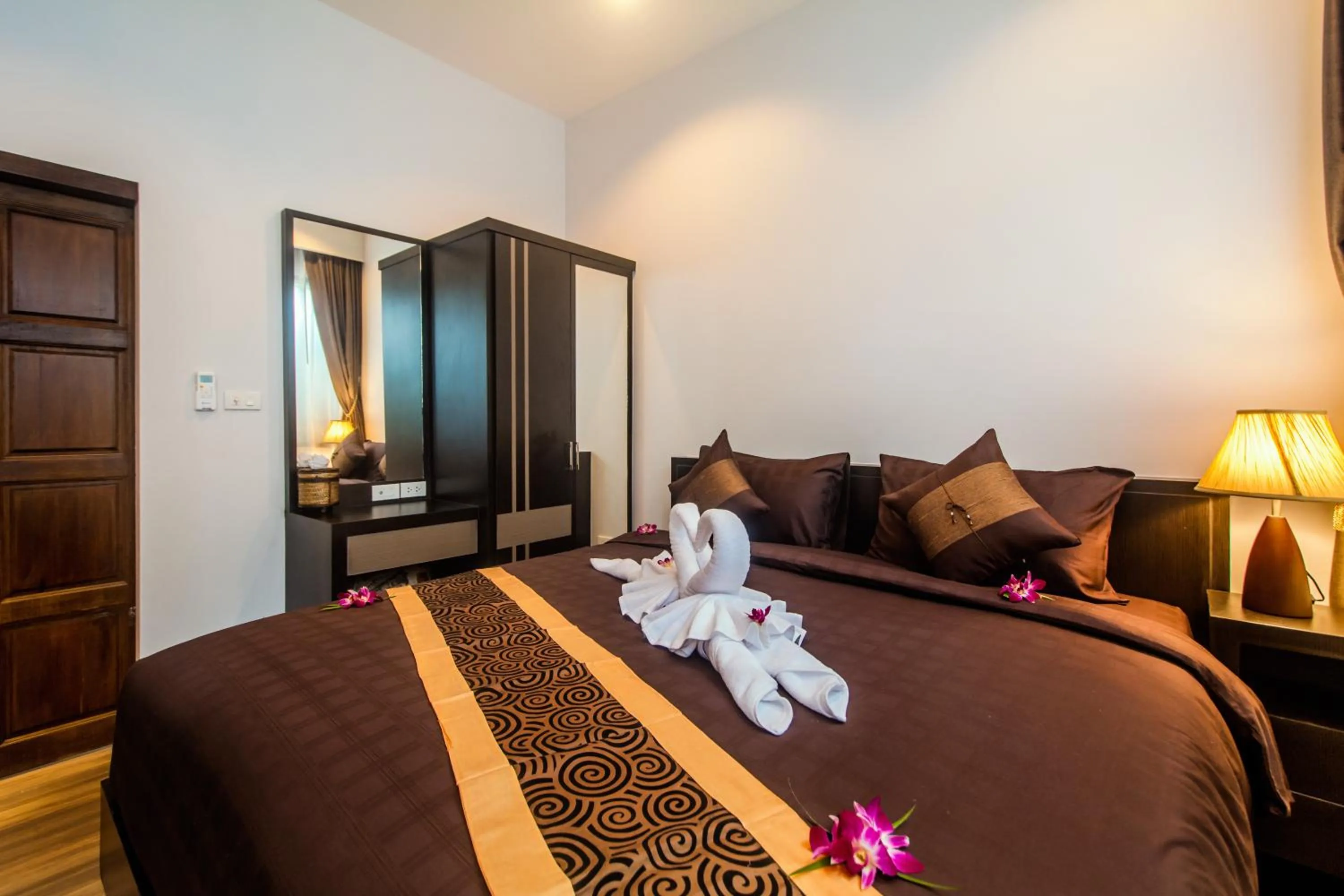 Bed in KG Private Pool Villa