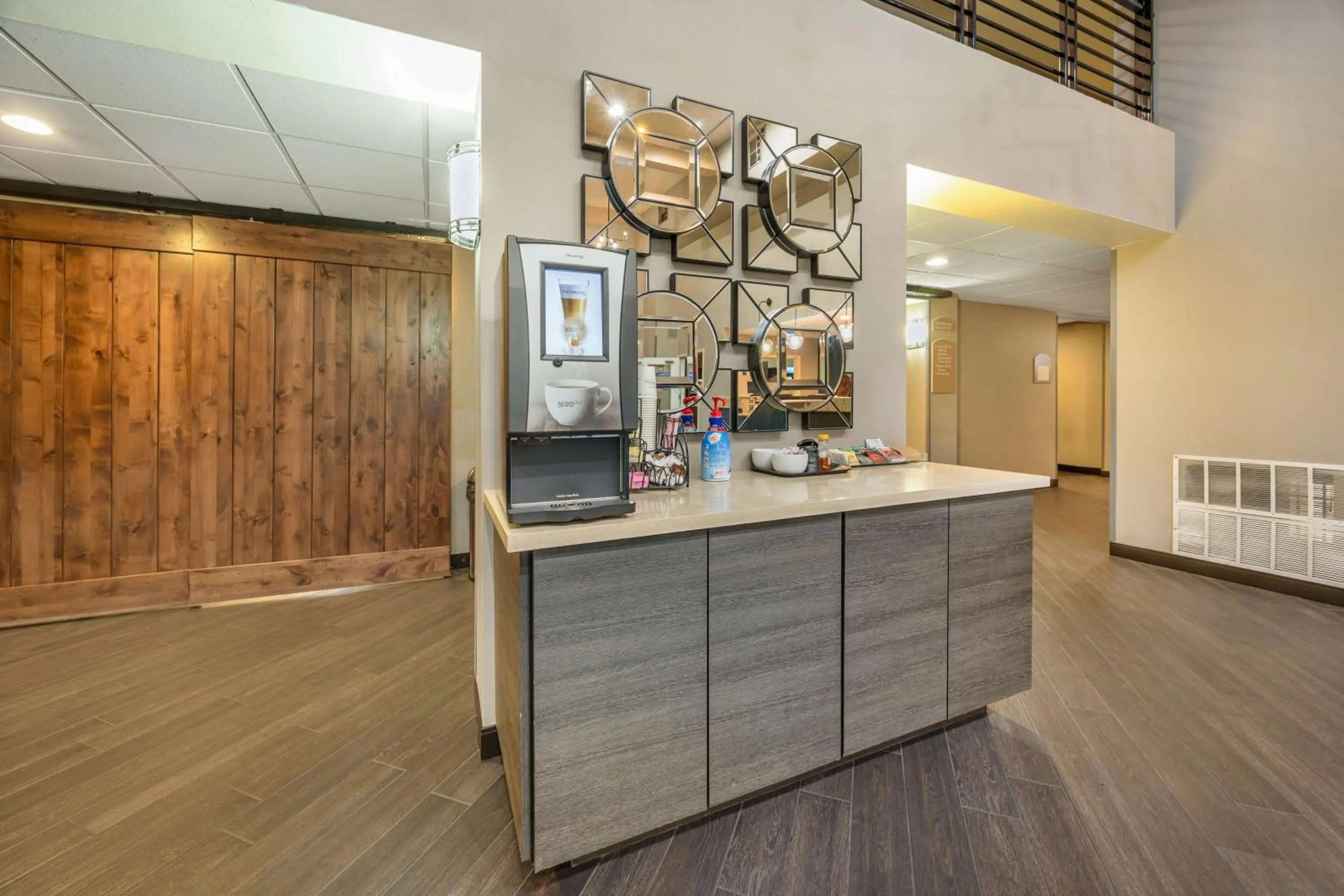 Lobby or reception in Best Western Plus North Las Vegas Inn & Suites