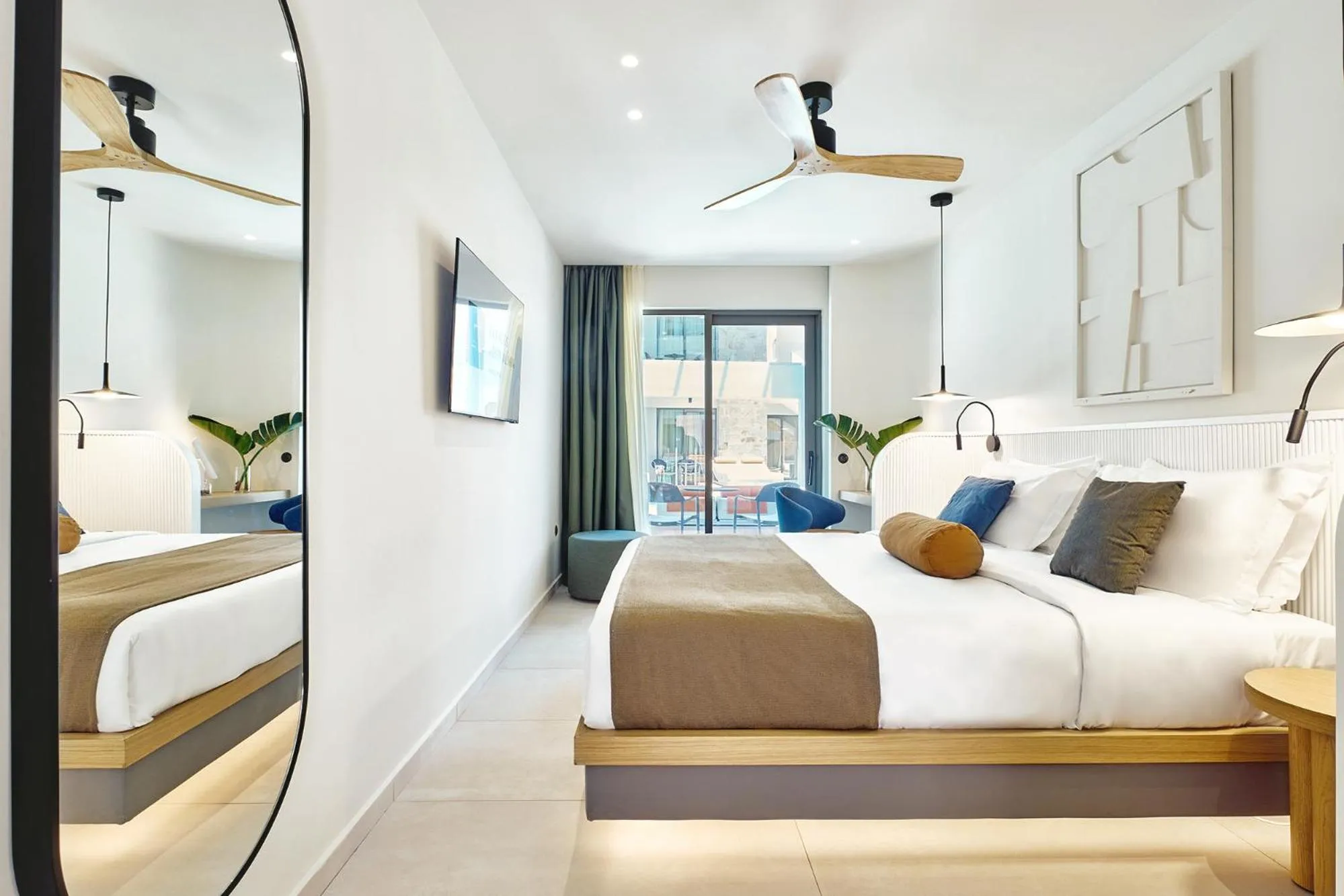 Bedroom, Bed in Paralos Kosta Alímia